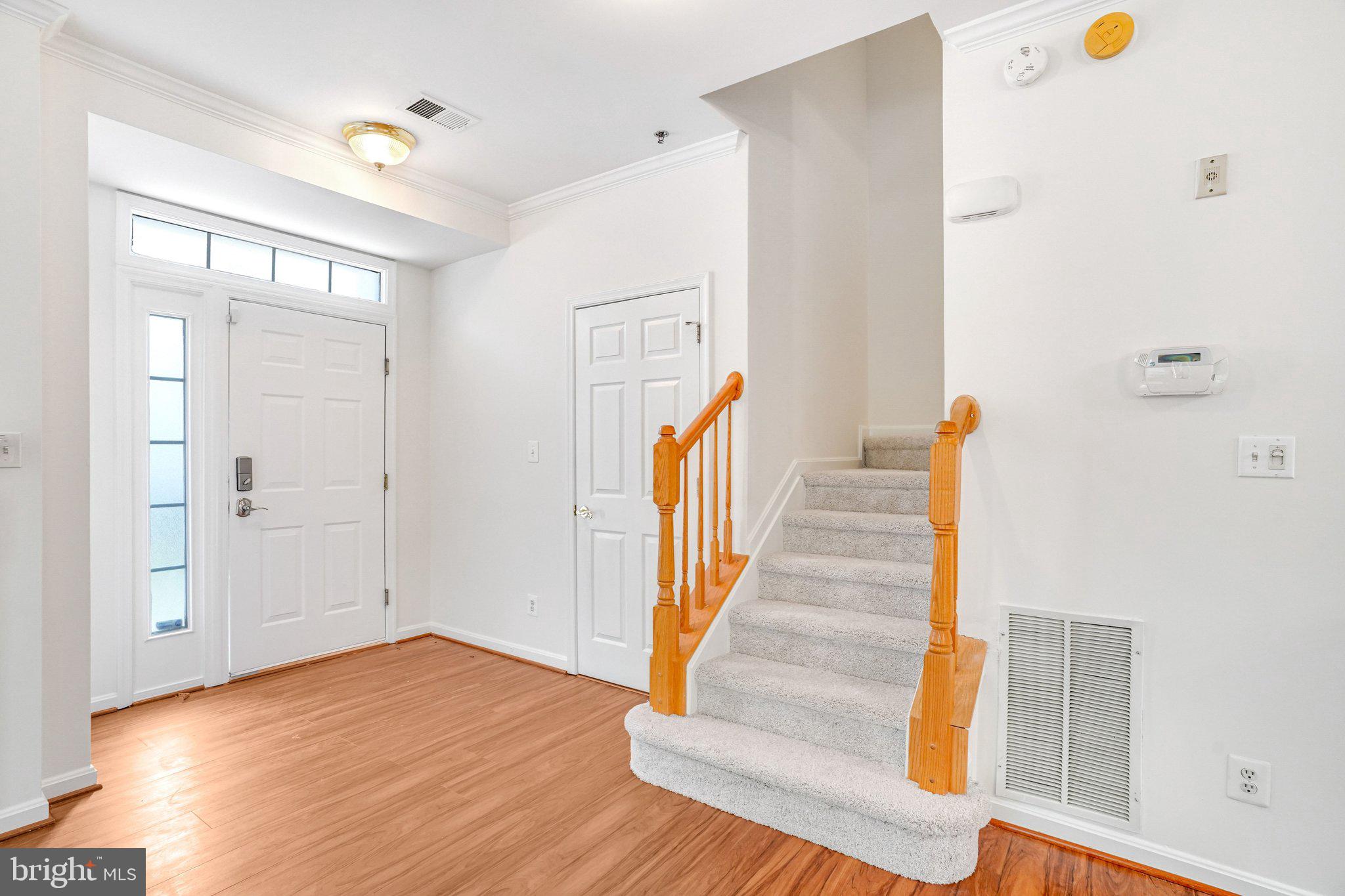 LORTON STATION NORTH CND - Residential