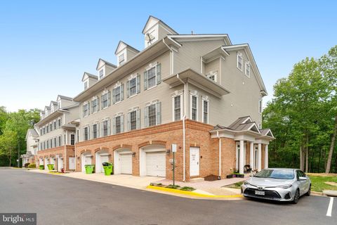 8933 MILFORD HAVEN COURT 33A LORTON VA 22079