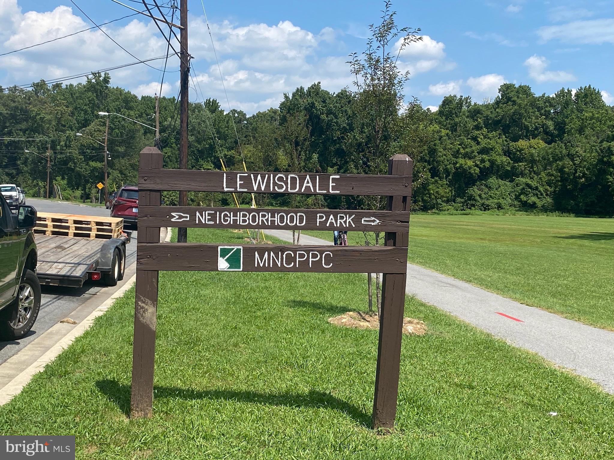 PARKSIDE - Residential