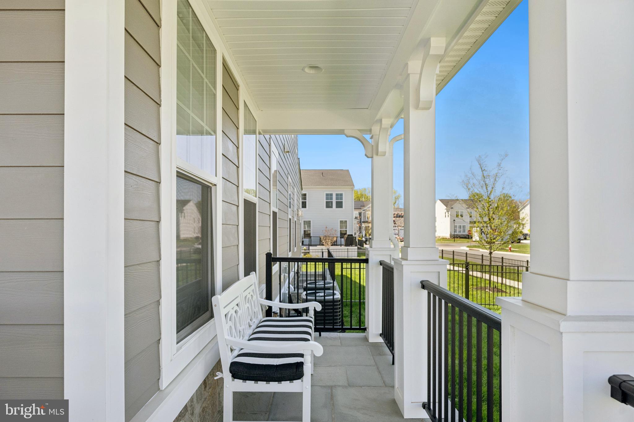 MEADOWBROOK - Residential