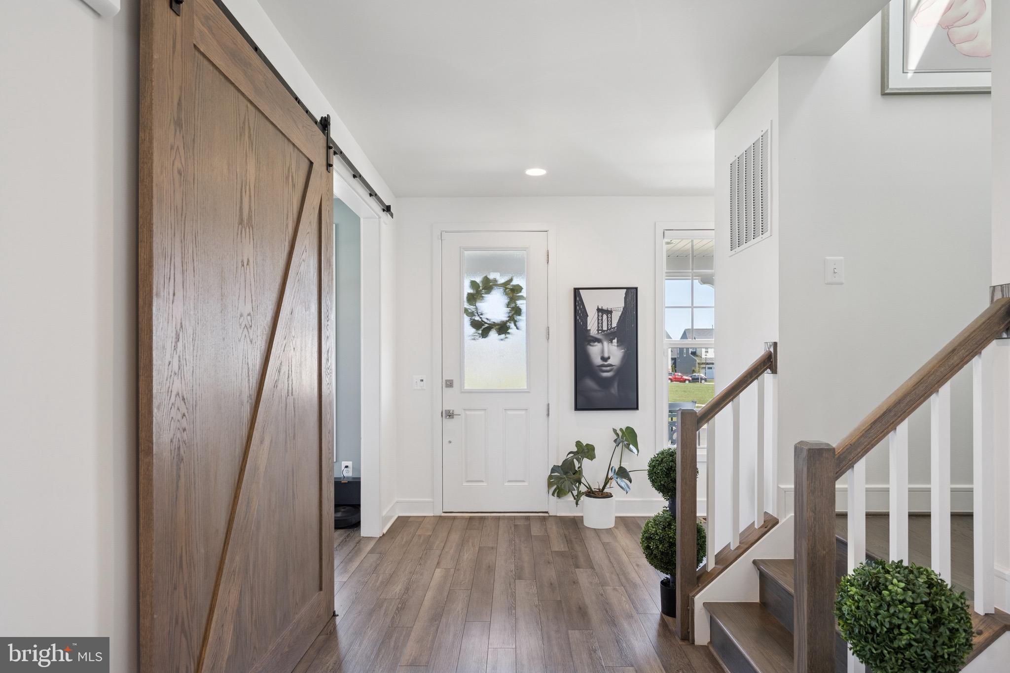 MEADOWBROOK - Residential