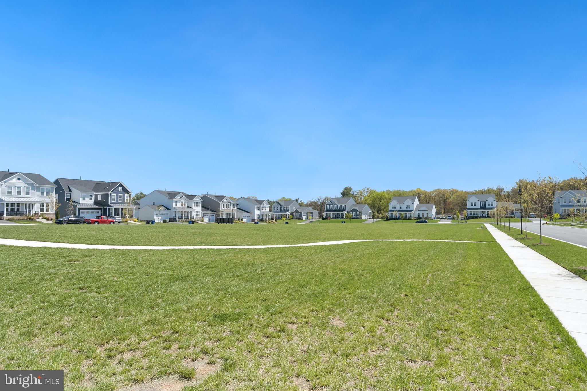 MEADOWBROOK - Residential