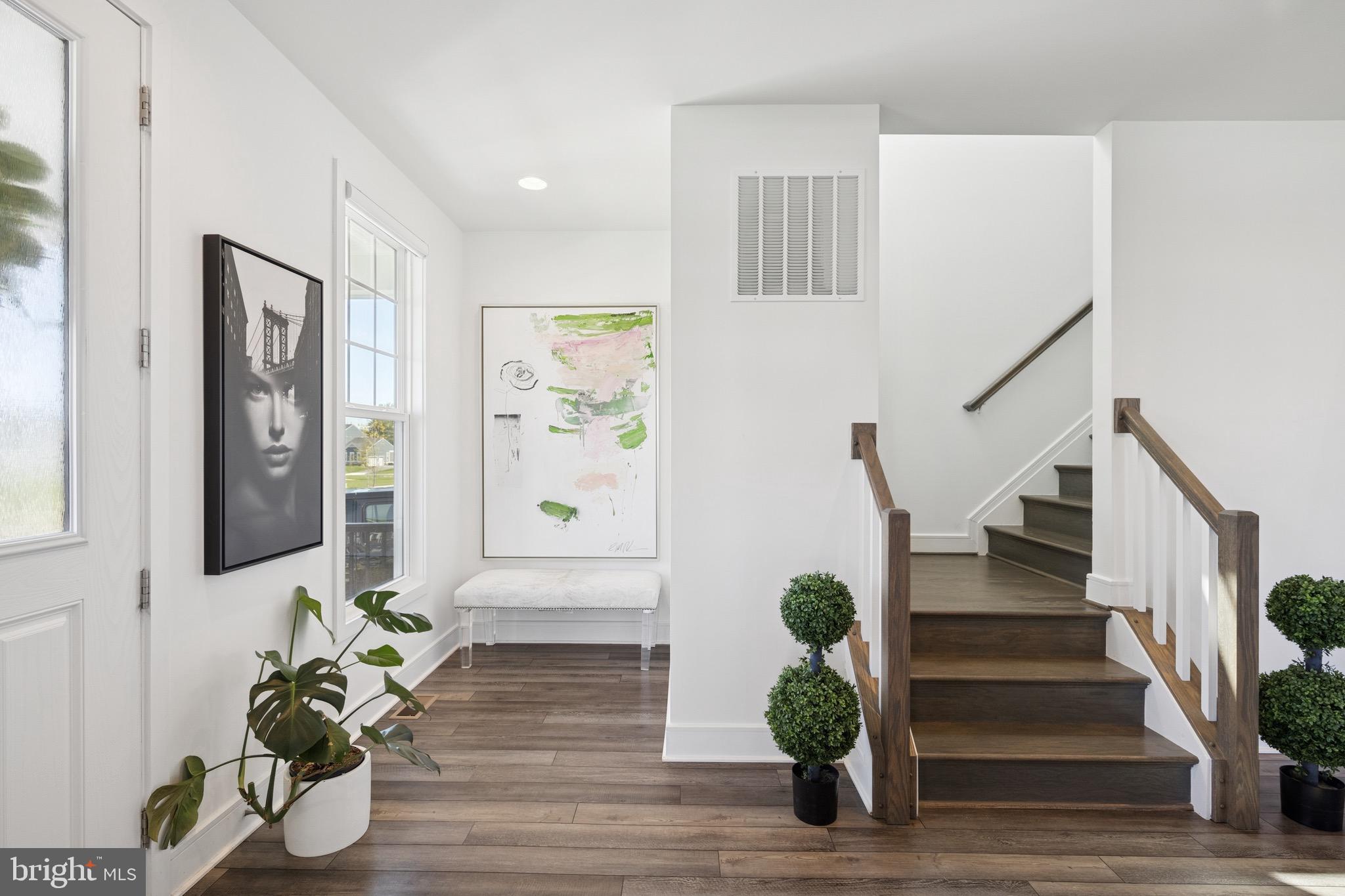 MEADOWBROOK - Residential