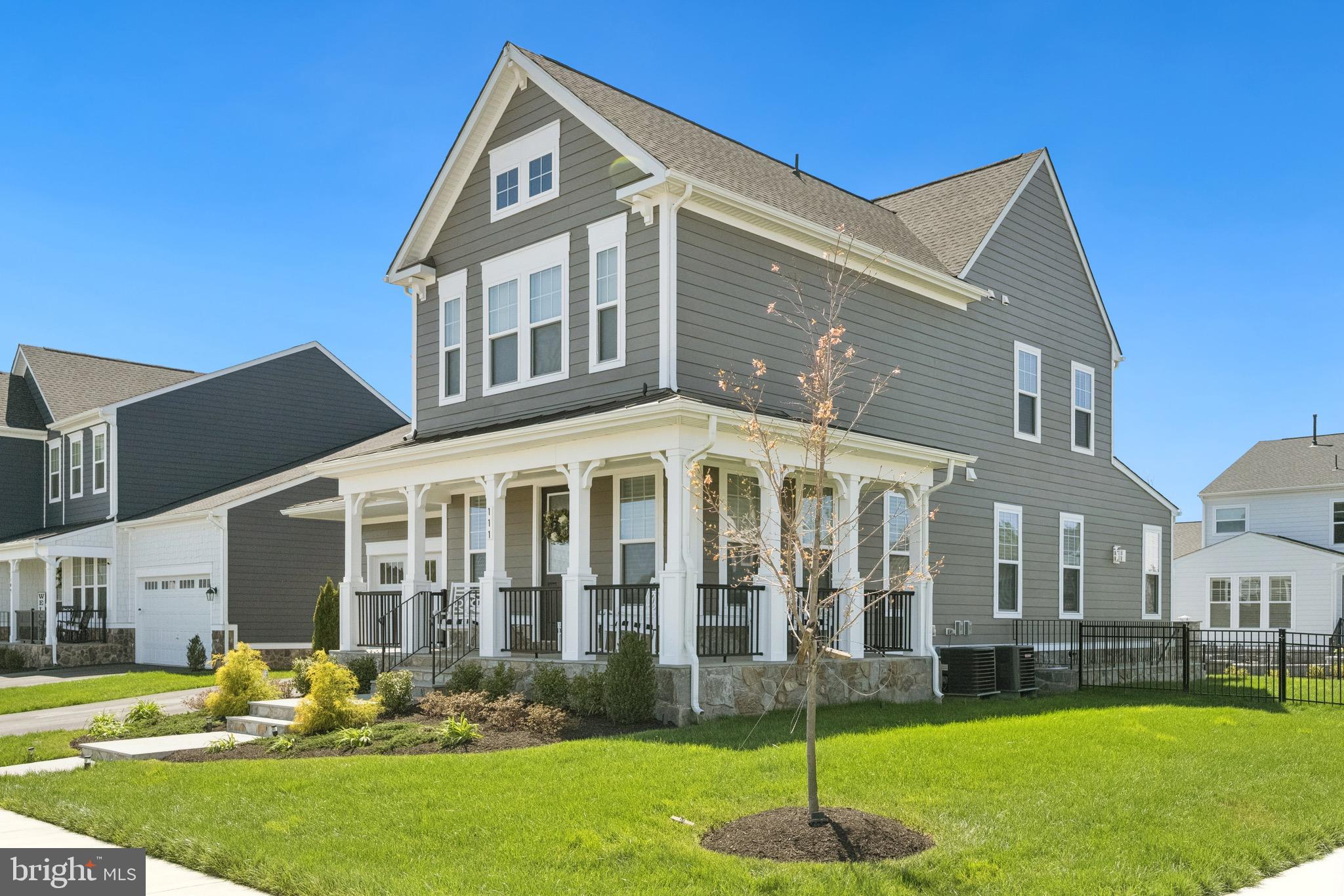 MEADOWBROOK - Residential