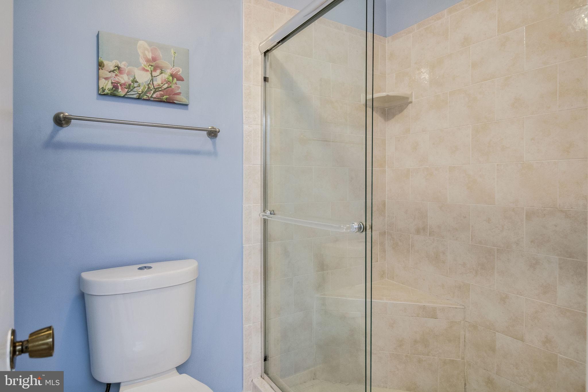 PINECREST - Residential