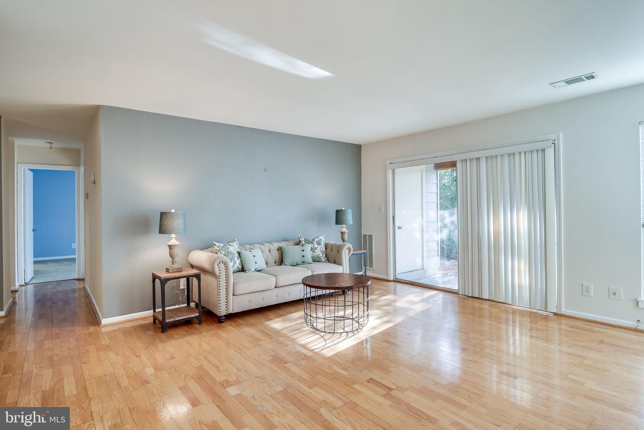 PINECREST - Residential