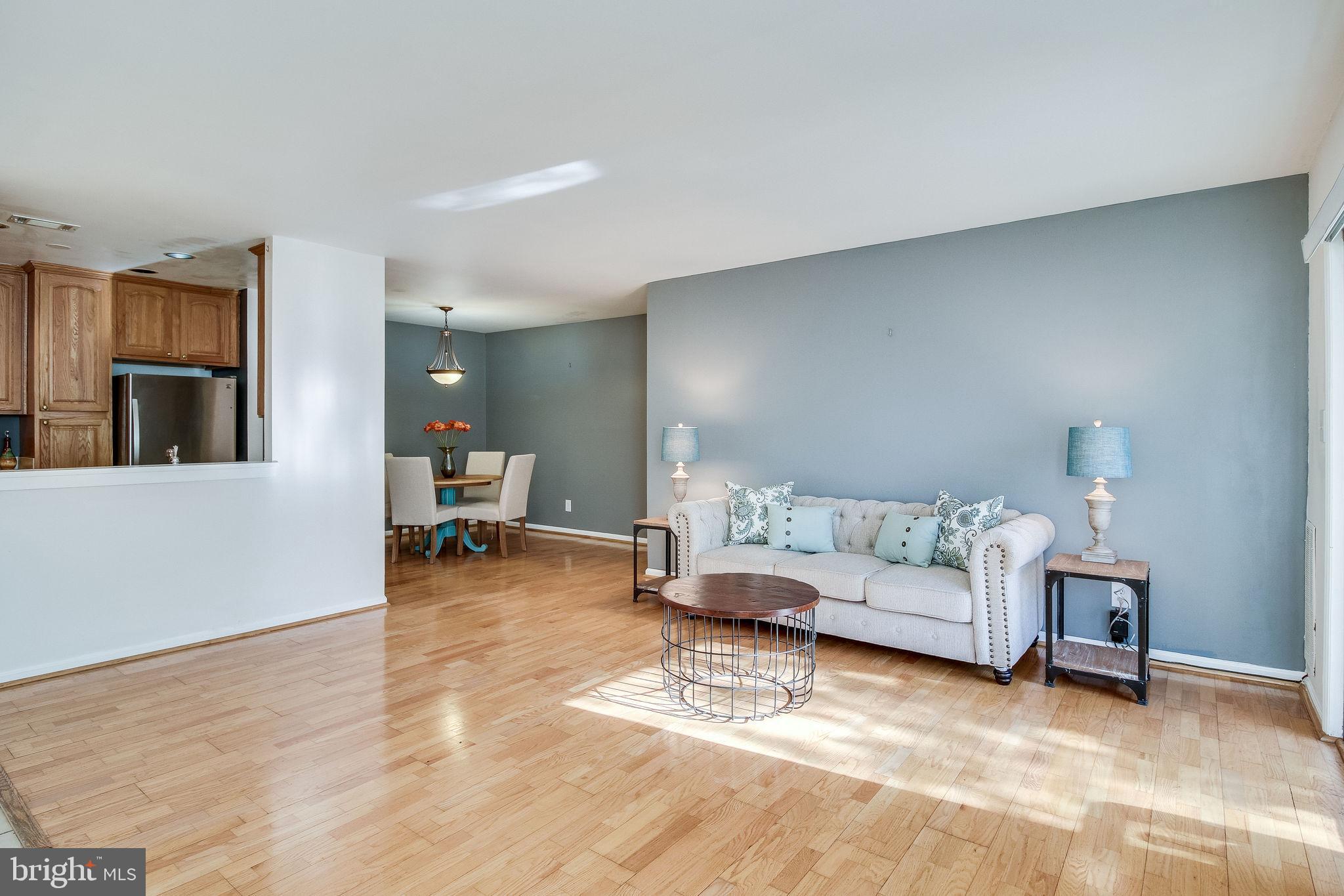 PINECREST - Residential