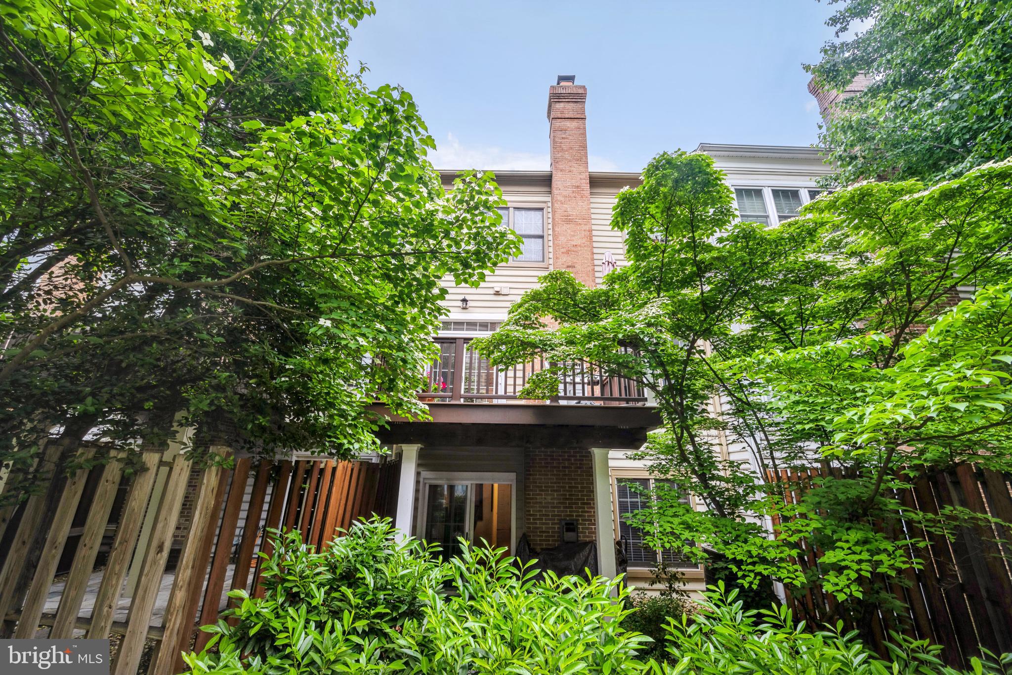 STONEGATE - Residential