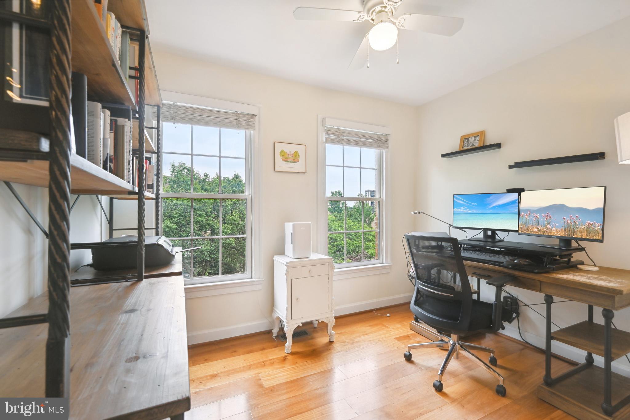 STONEGATE - Residential