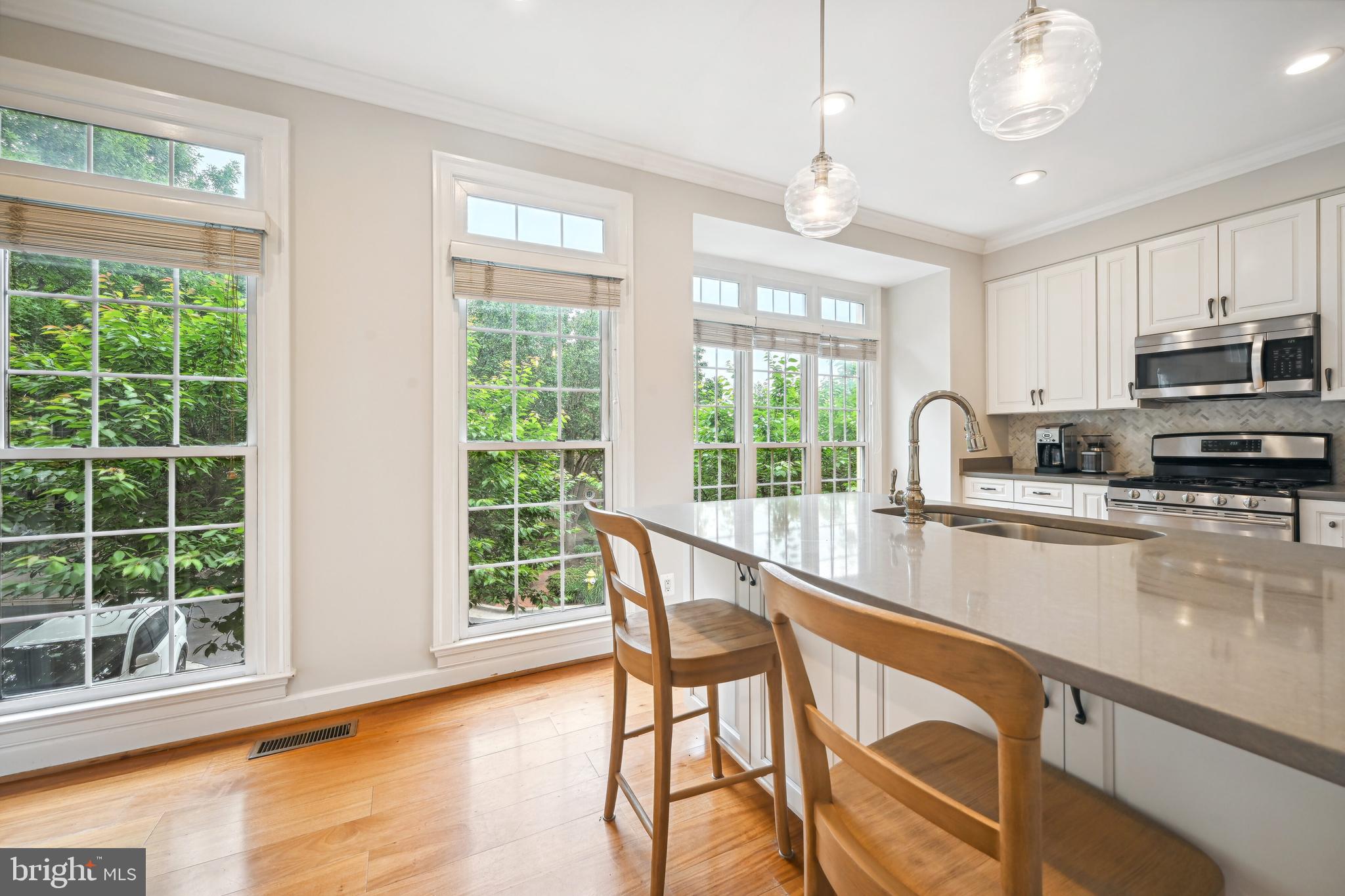 STONEGATE - Residential