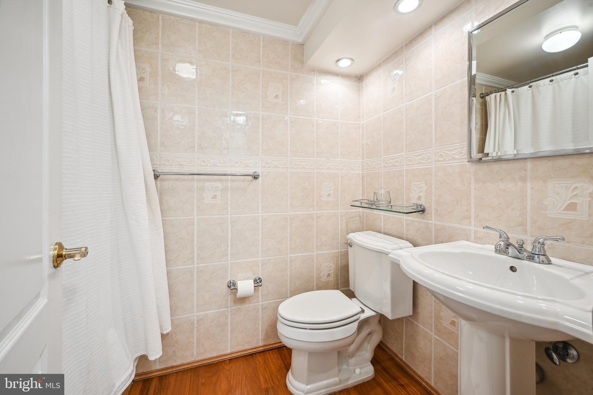 STONEGATE - Residential