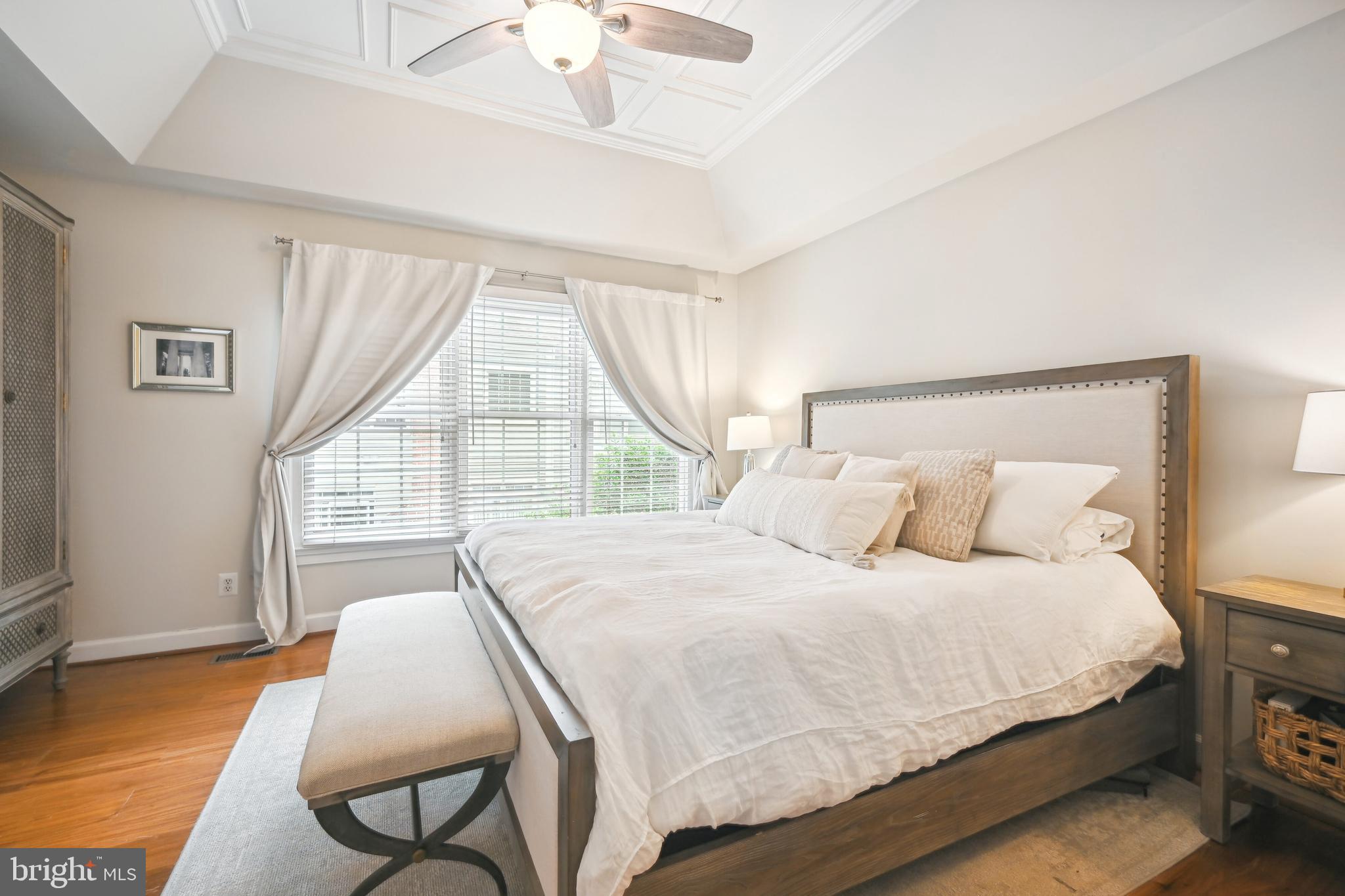 STONEGATE - Residential