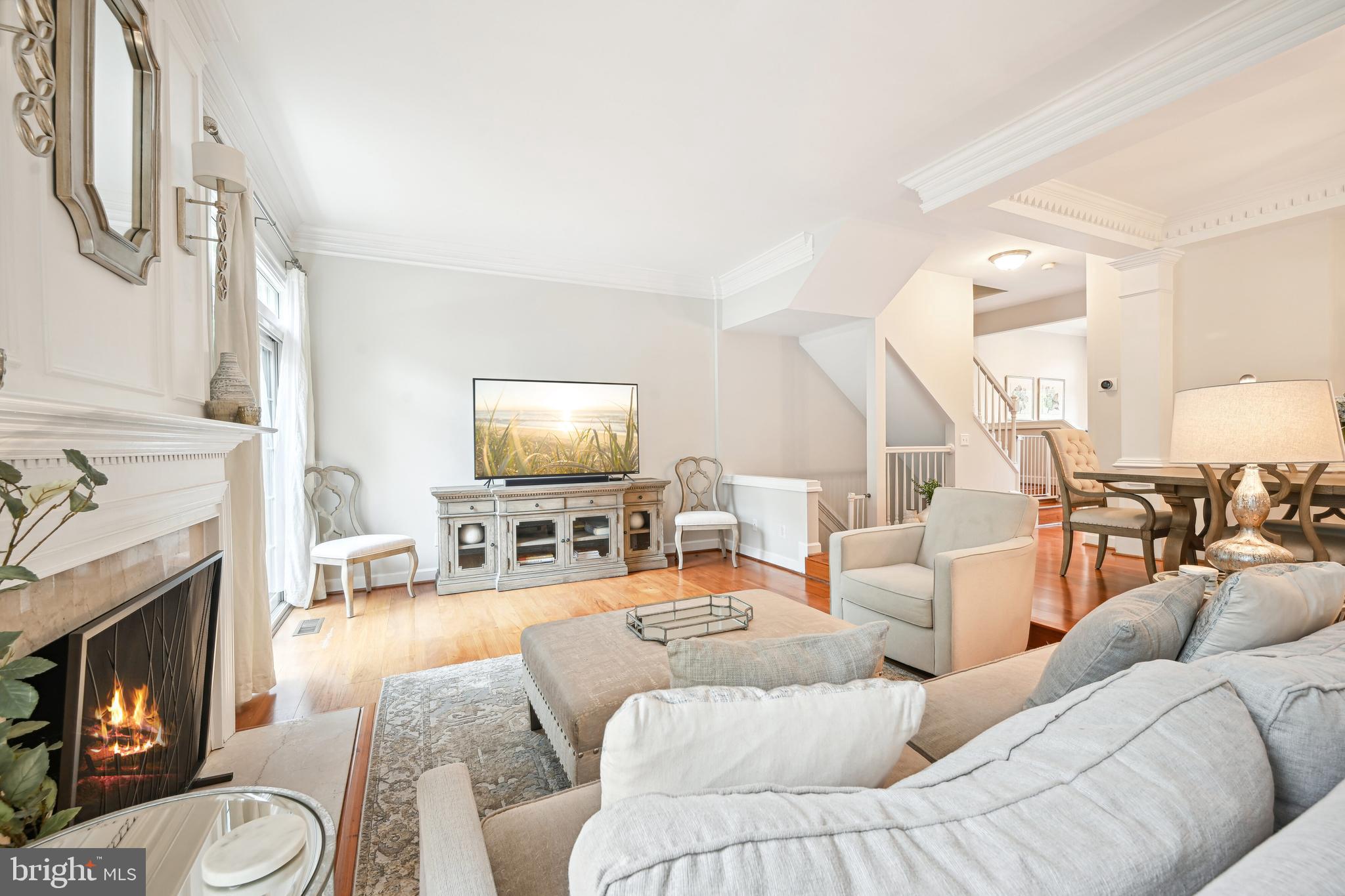 STONEGATE - Residential