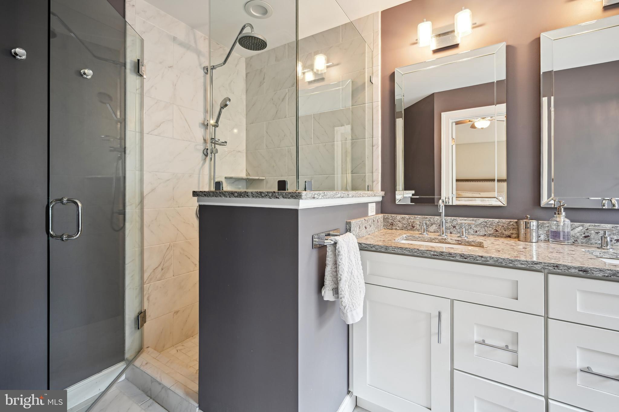 STONEGATE - Residential