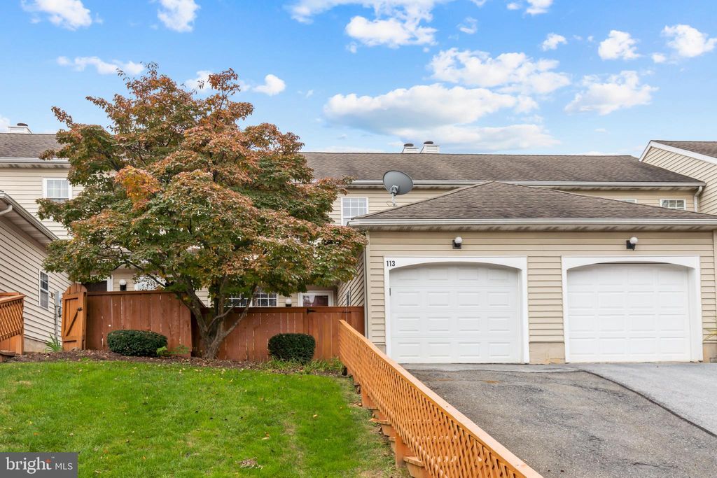 Photo of 113 TREETOPS DR, LANCASTER, PA 17601 (MLS # PALA2027294)