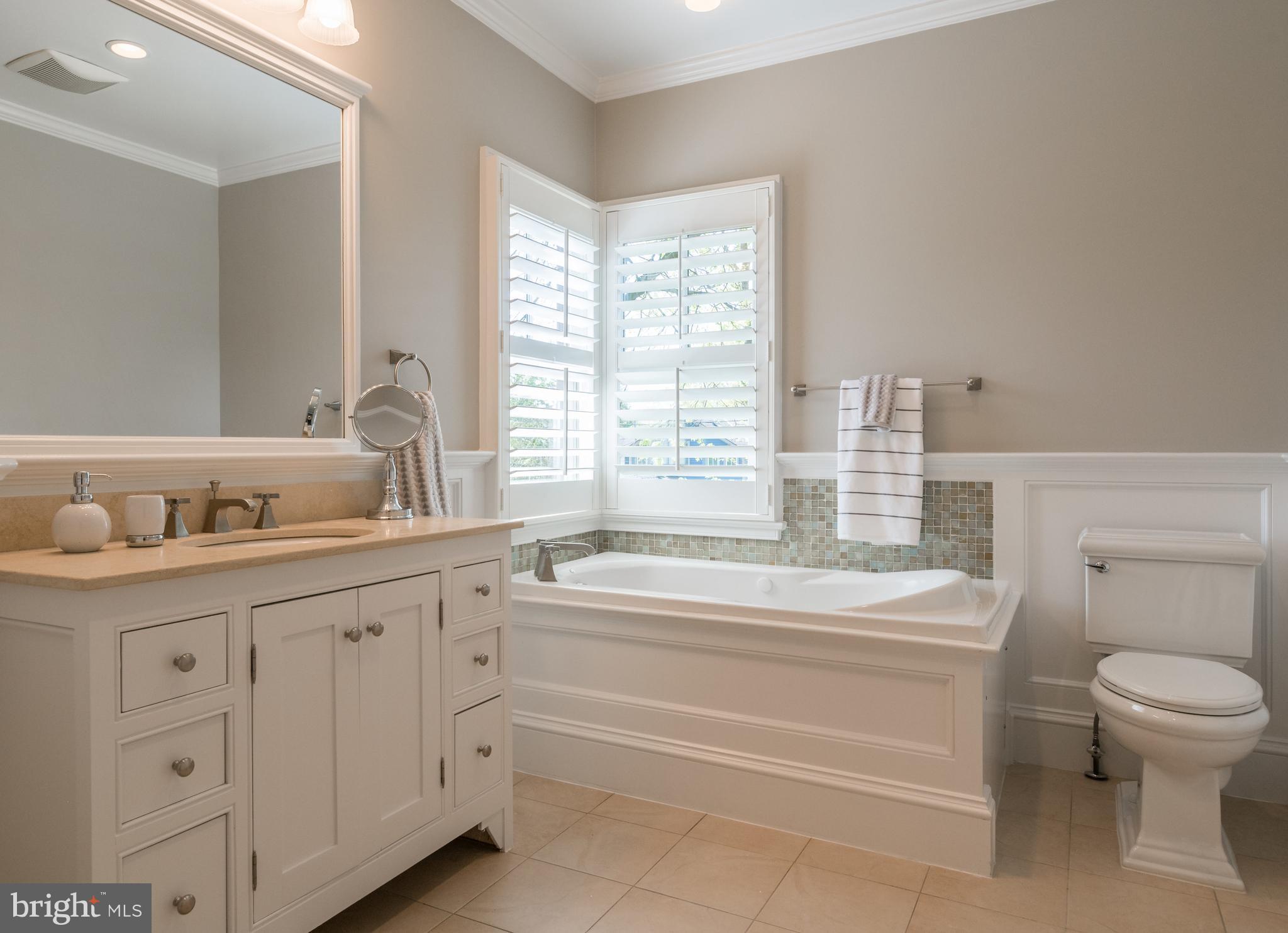 DEL RAY - Residential