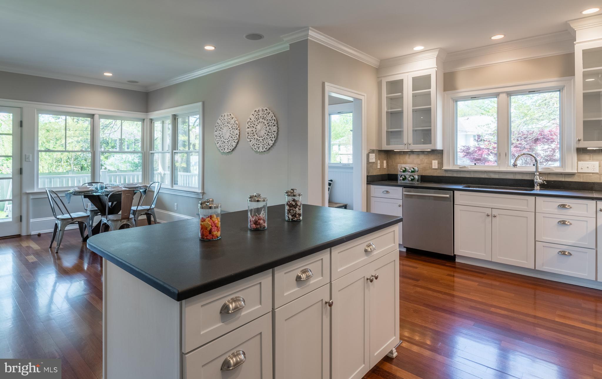 DEL RAY - Residential