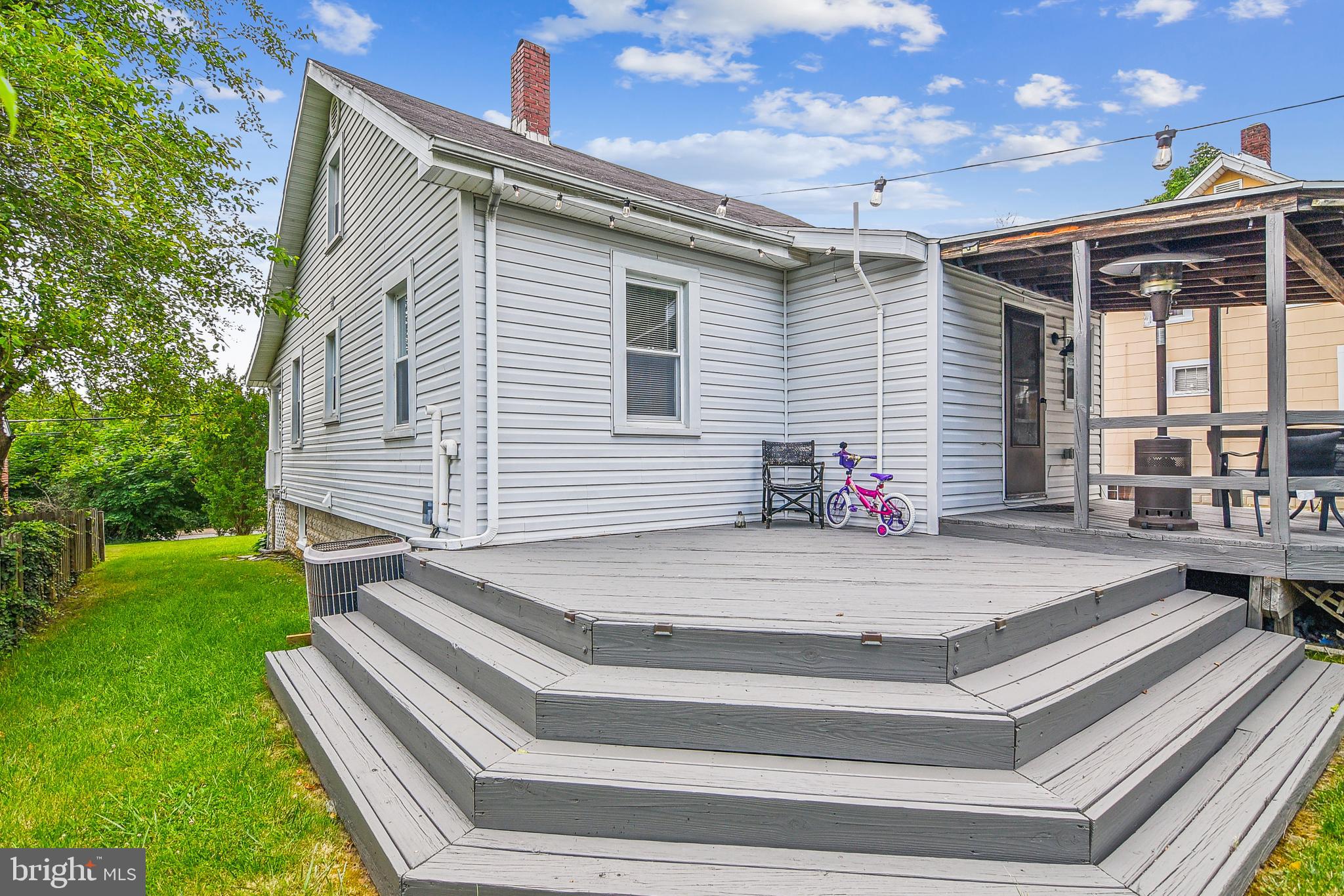 WINDSOR TERRACE - Residential