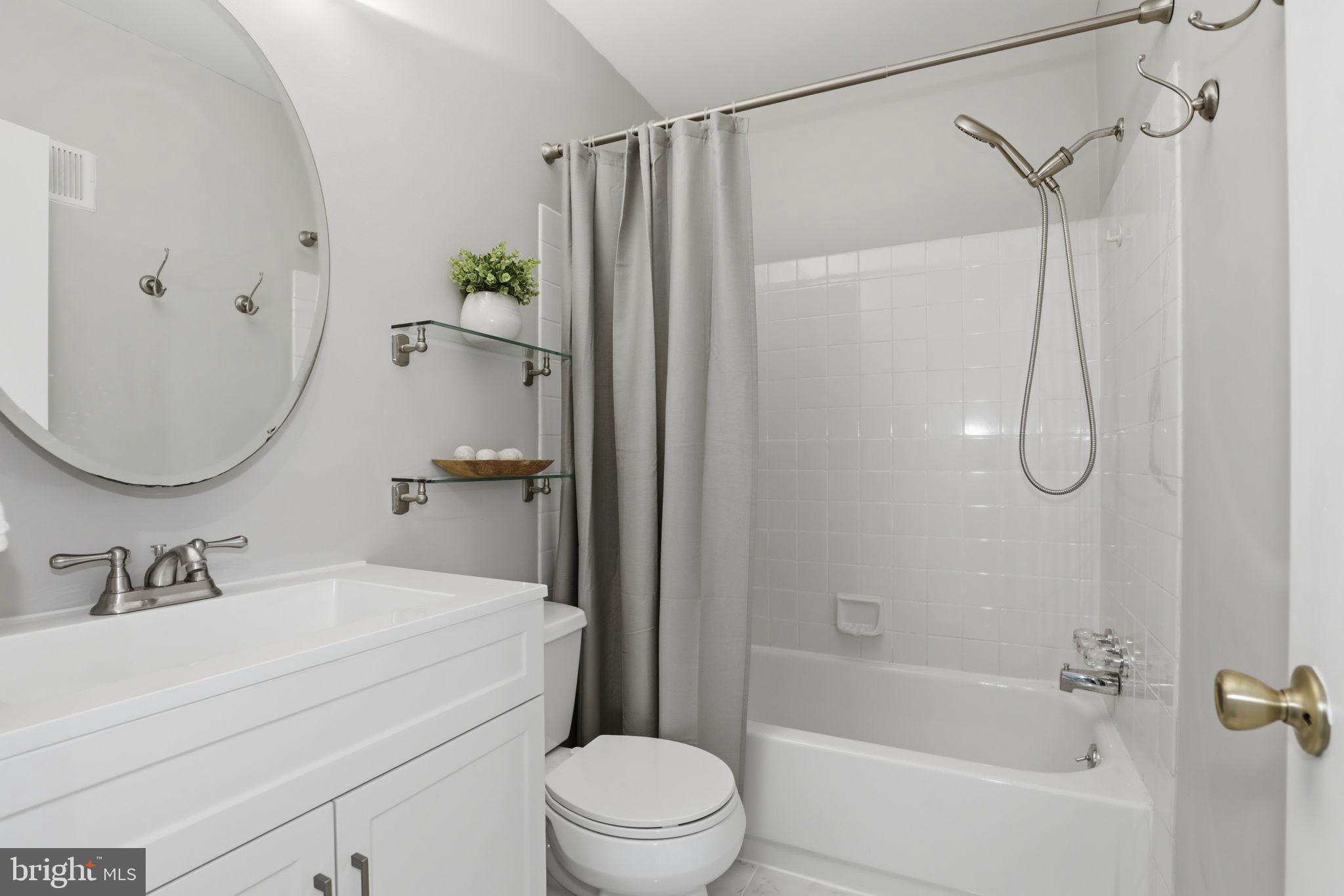 BETHESDA COURT - Residential