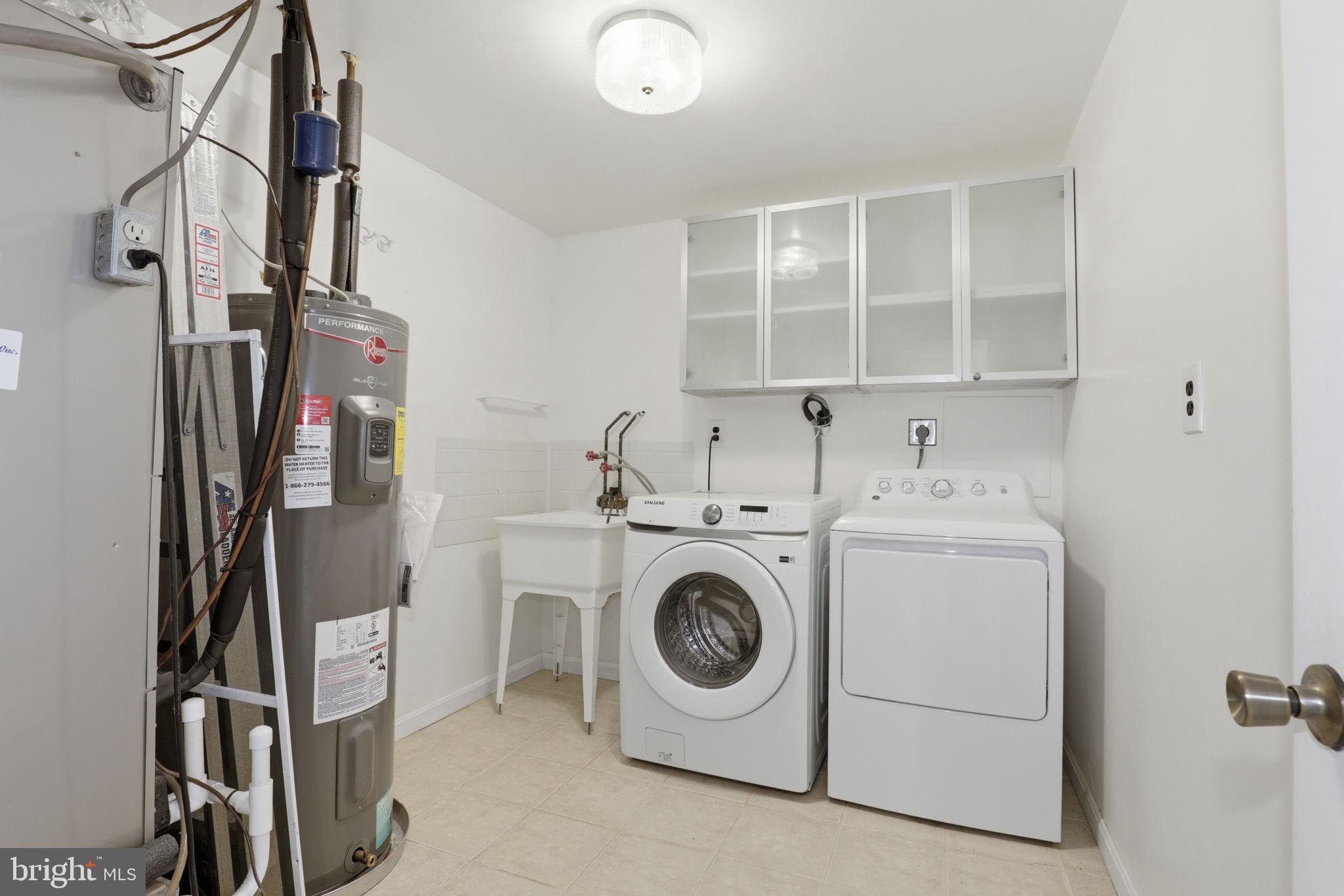 BETHESDA COURT - Residential