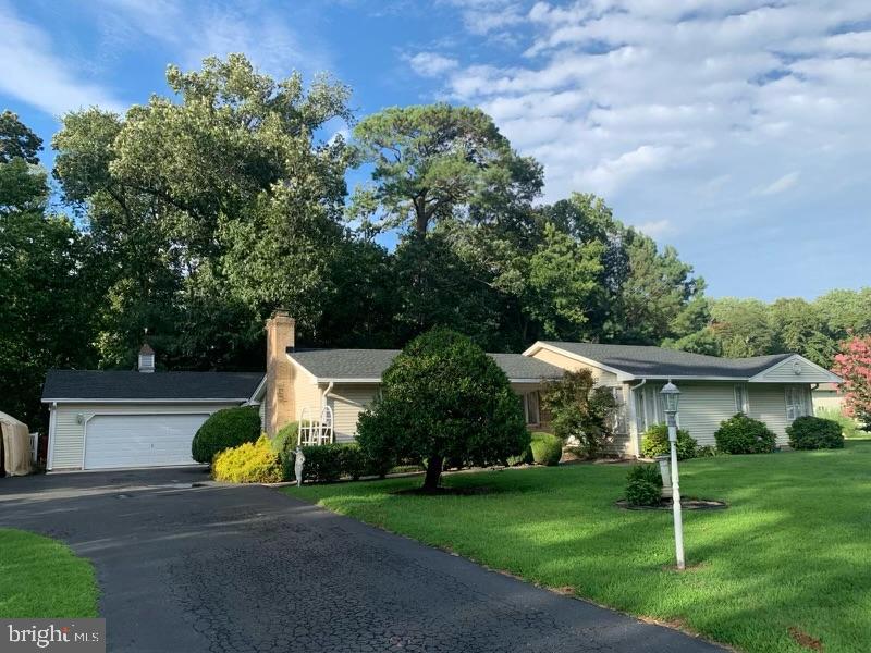 4421 BEECHWOOD PLACE
