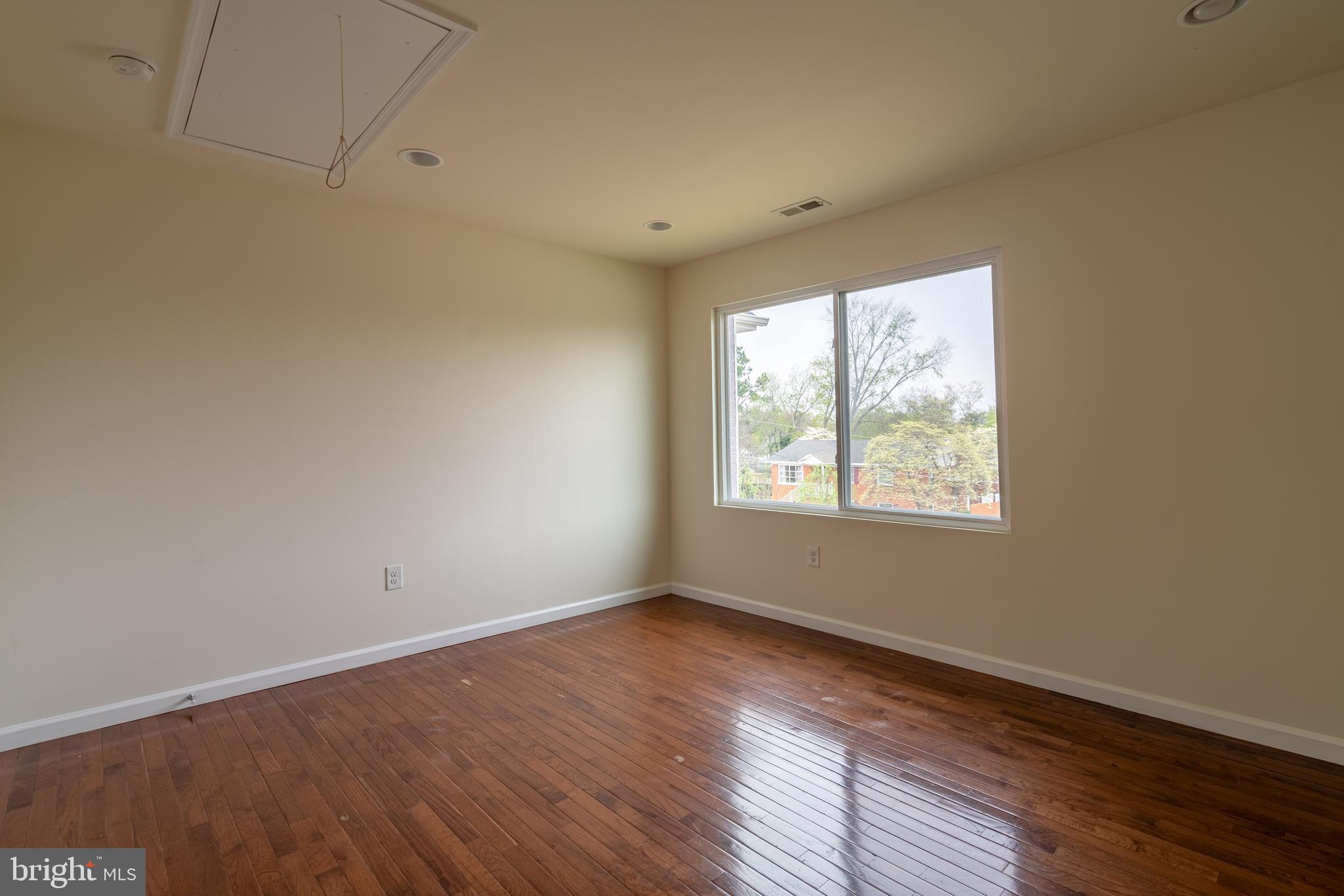 MARUMSCO HILLS - Residential