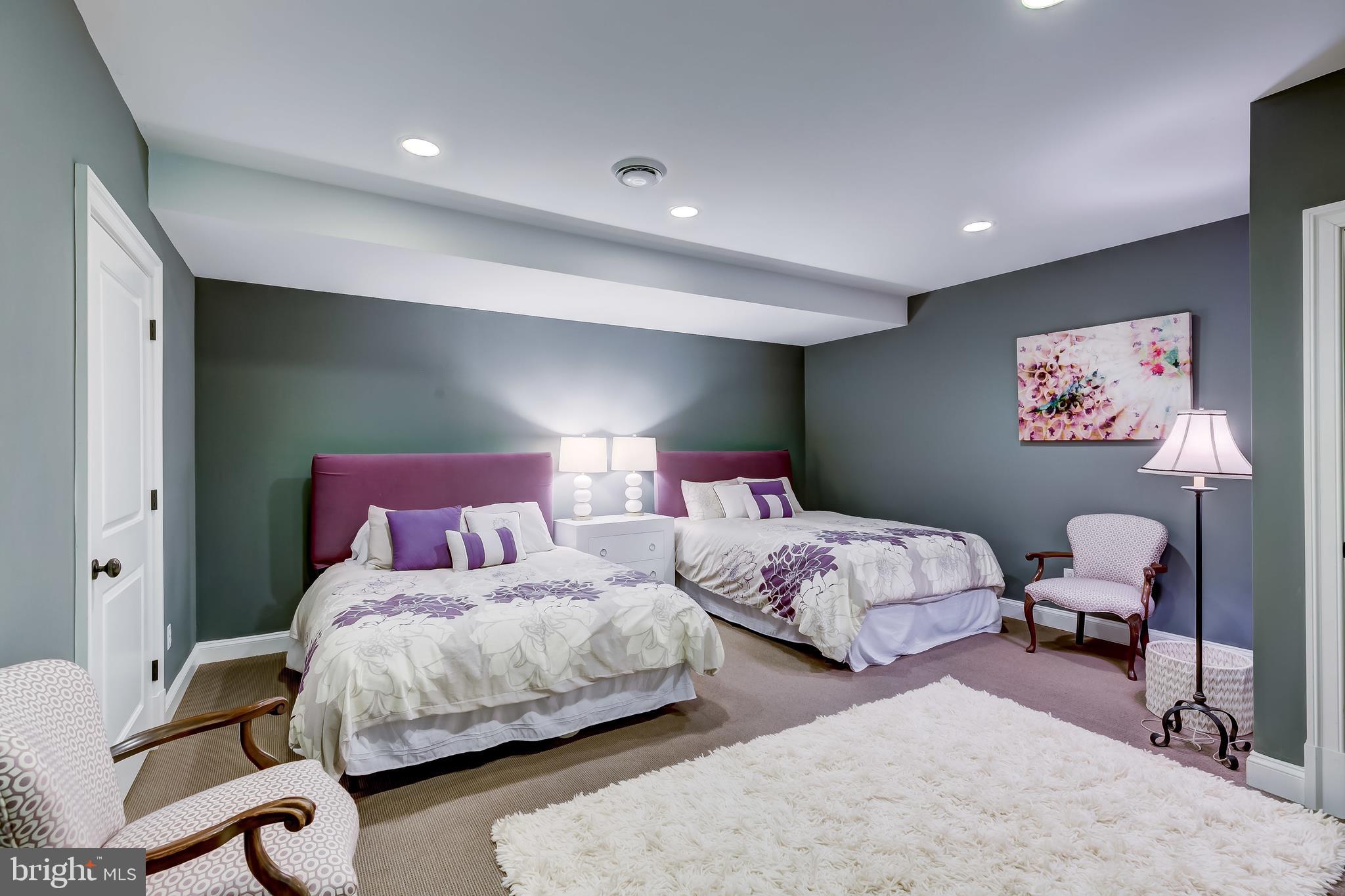 SPARKS GLENCOE - Residential