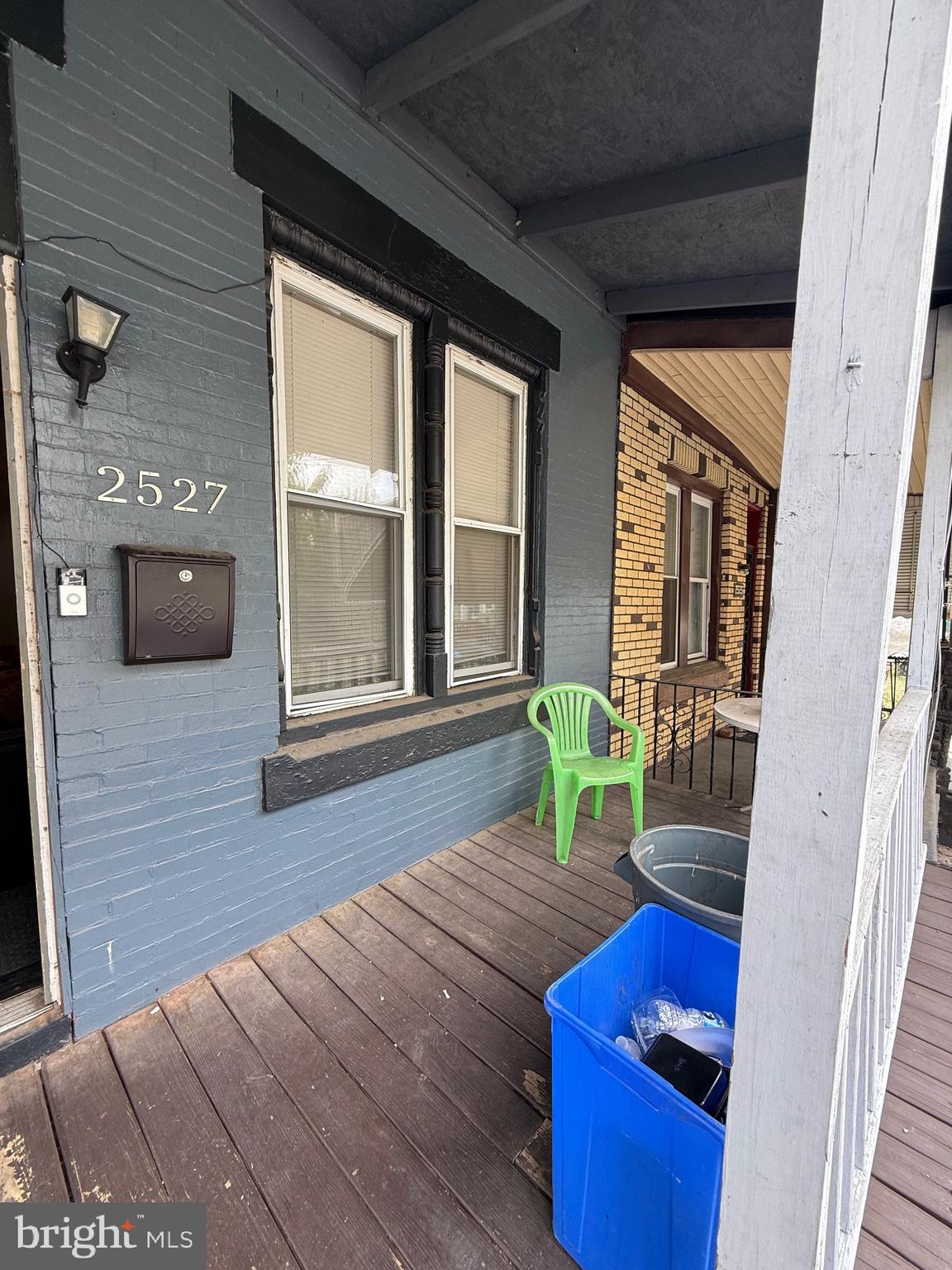 STRAWBERRY MANSION - Residential