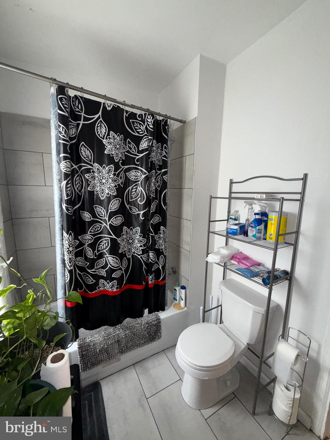 STRAWBERRY MANSION - Residential