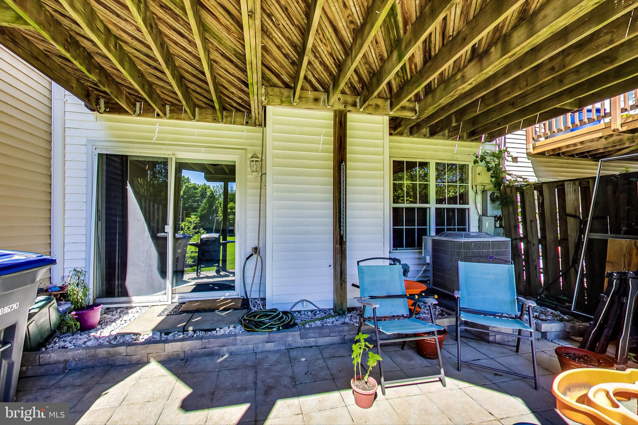 COURTS OF ASHBURN - Residential