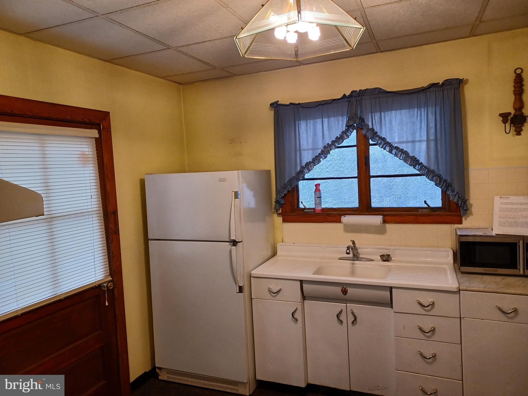 HAMPDEN HISTORIC DISTRICT - Residential