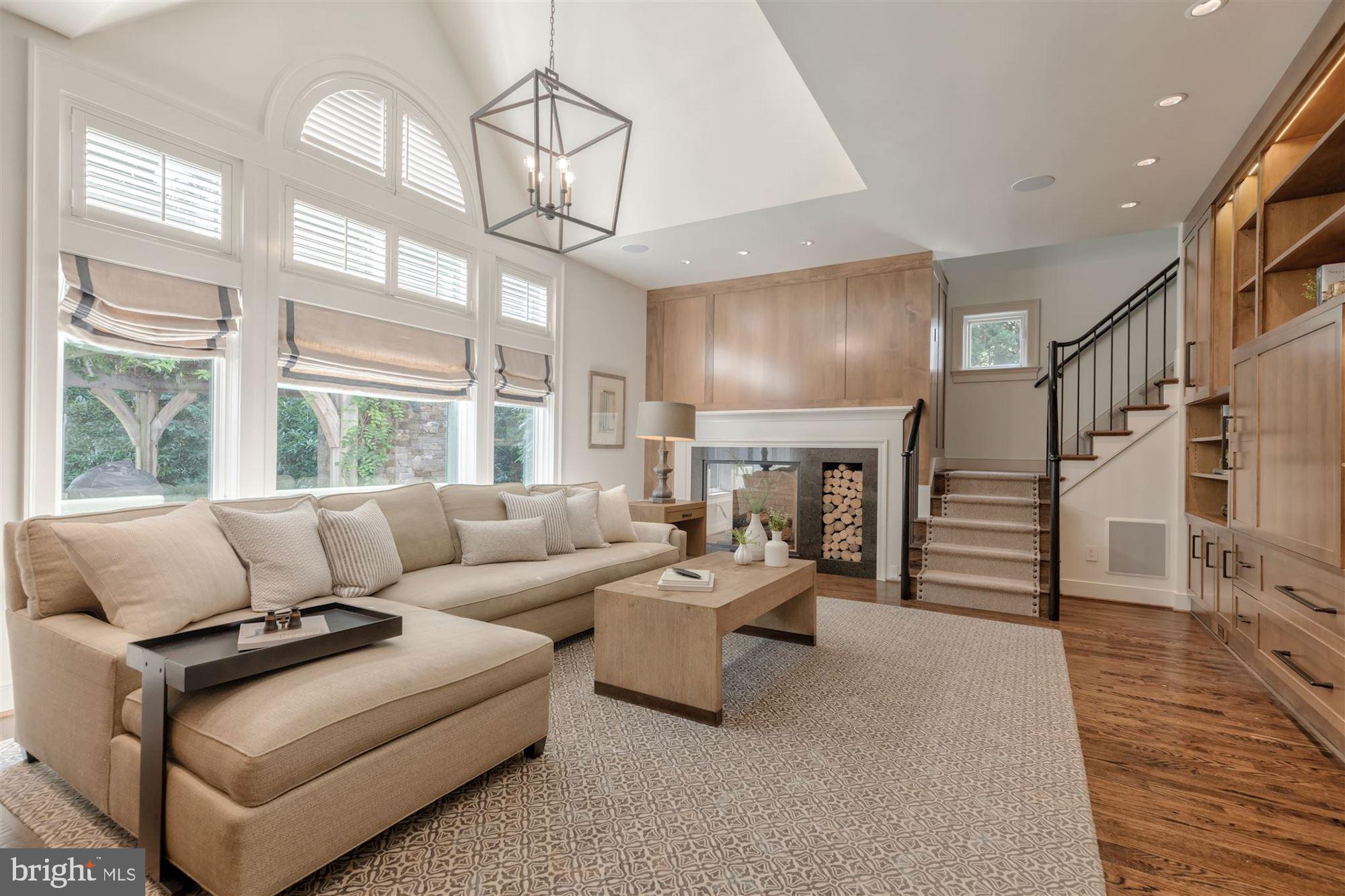 FRANKLIN PARK - Residential