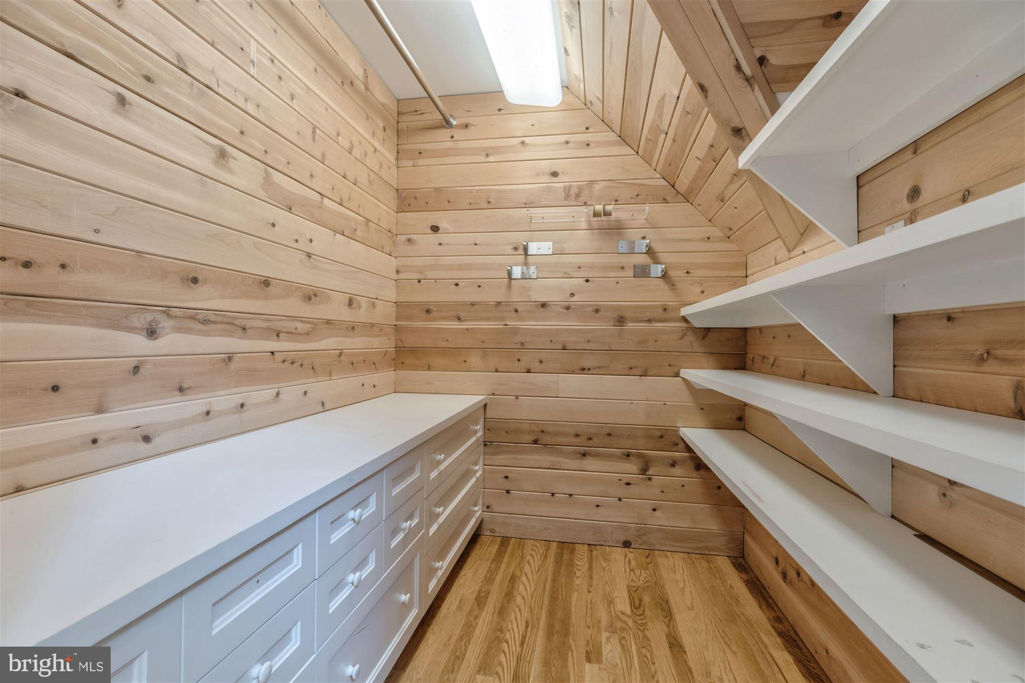 FRANKLIN PARK - Residential