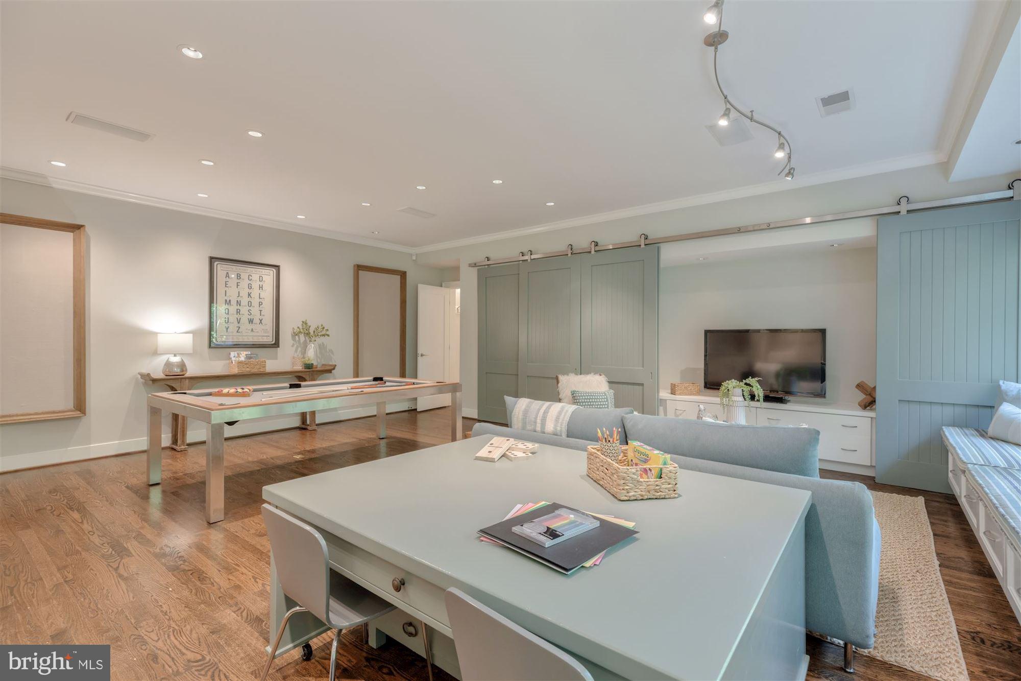 FRANKLIN PARK - Residential