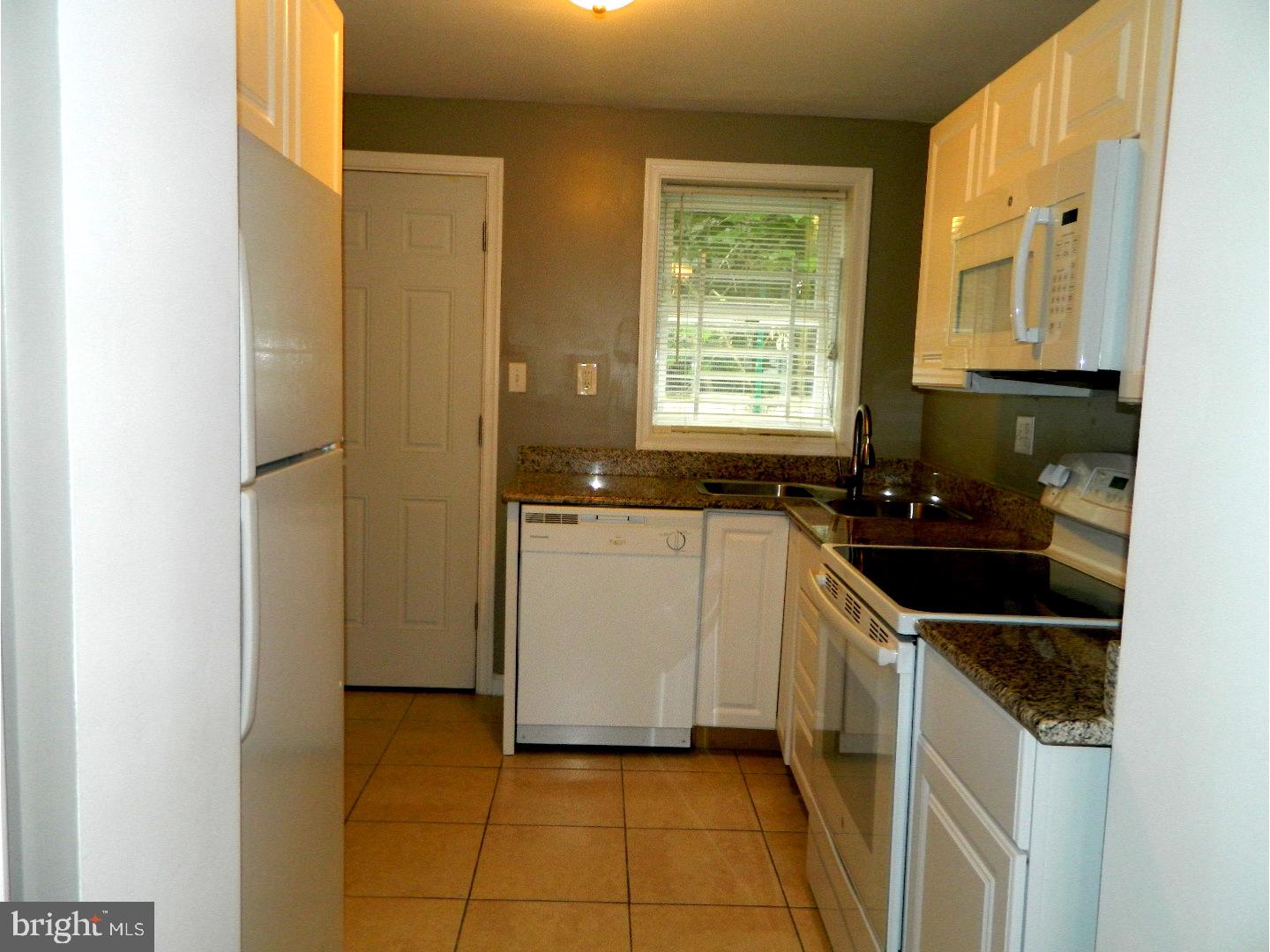 NEWBOLD - Residential Lease