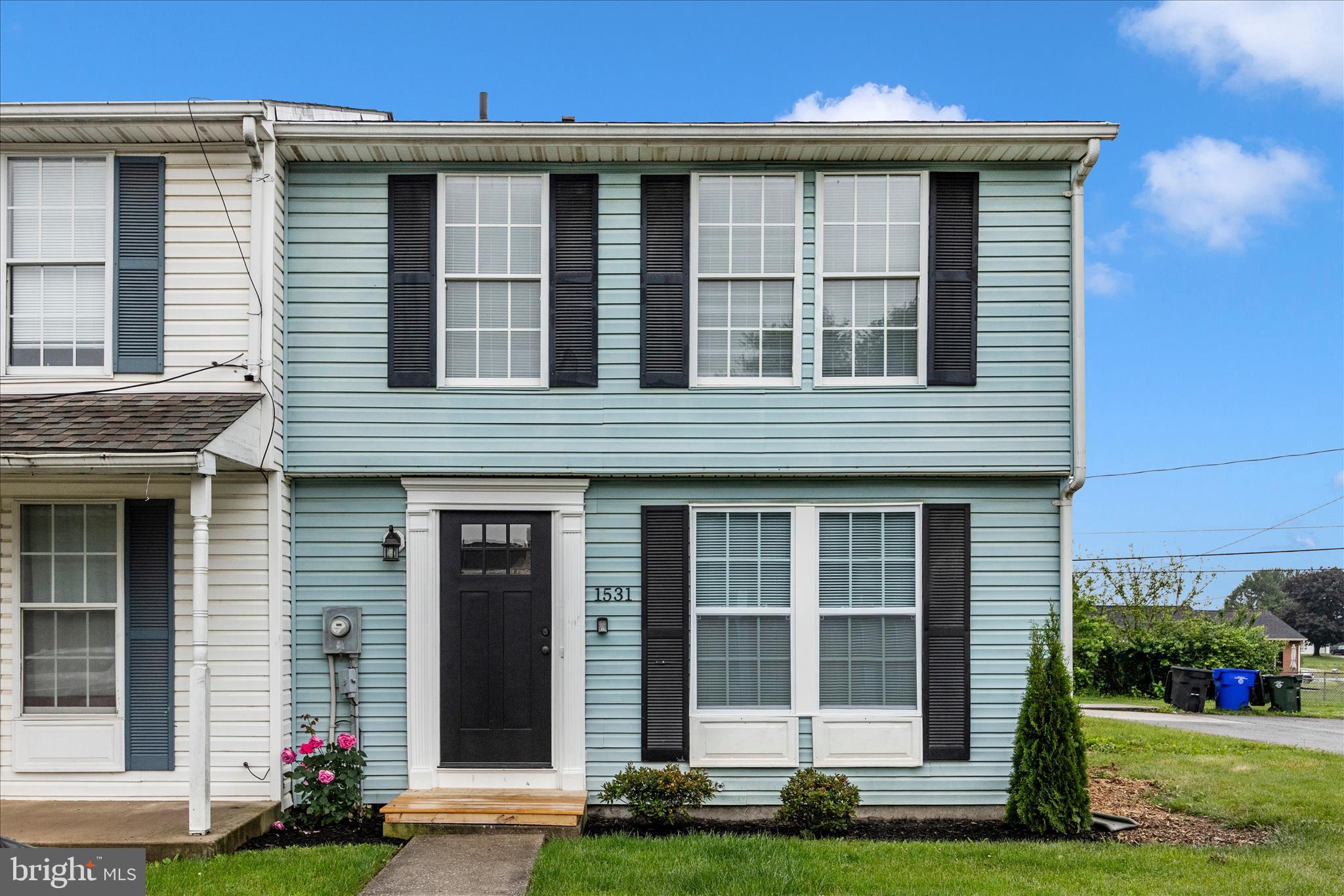 LANGLEY EAST - Residential