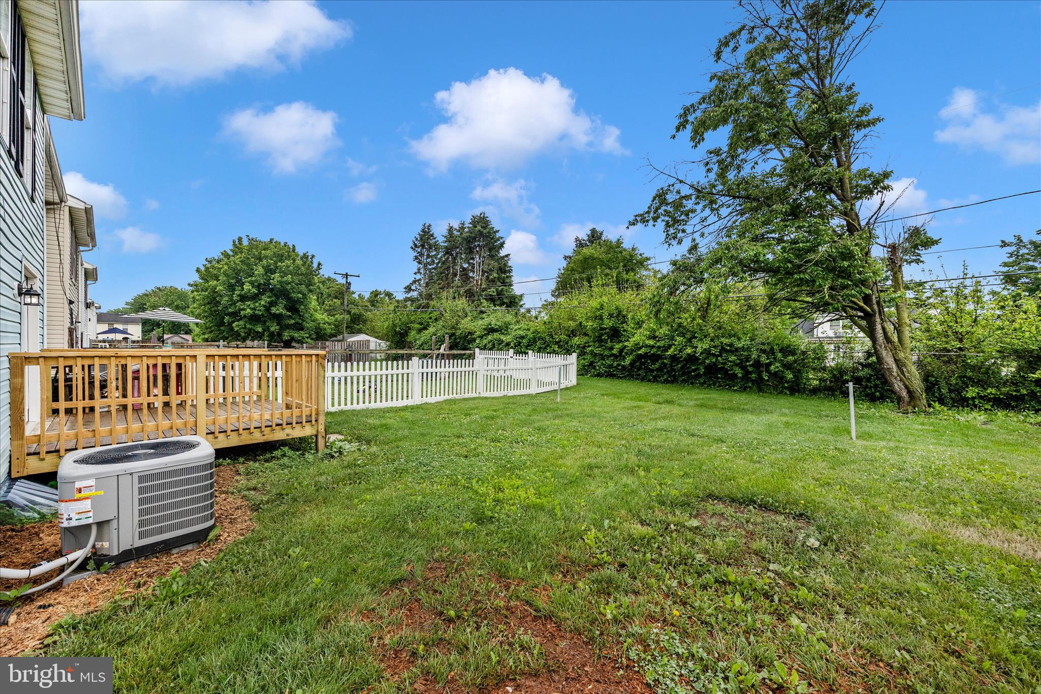 LANGLEY EAST - Residential