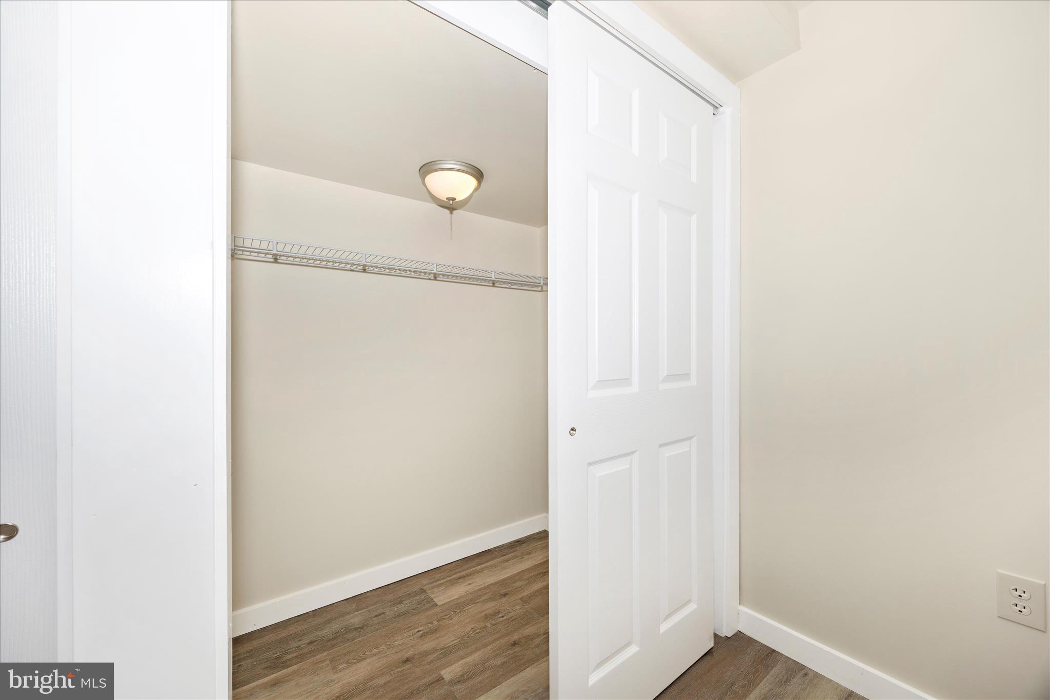 LANGLEY EAST - Residential