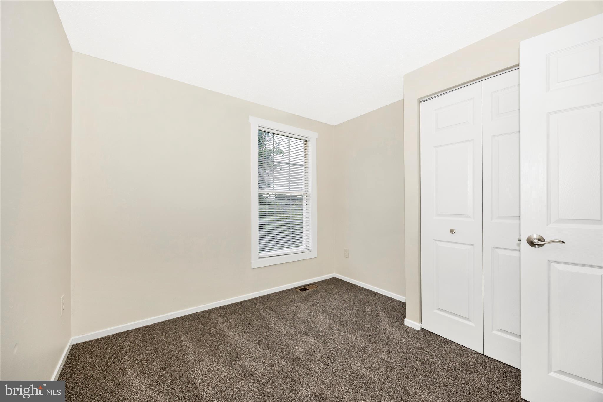 LANGLEY EAST - Residential