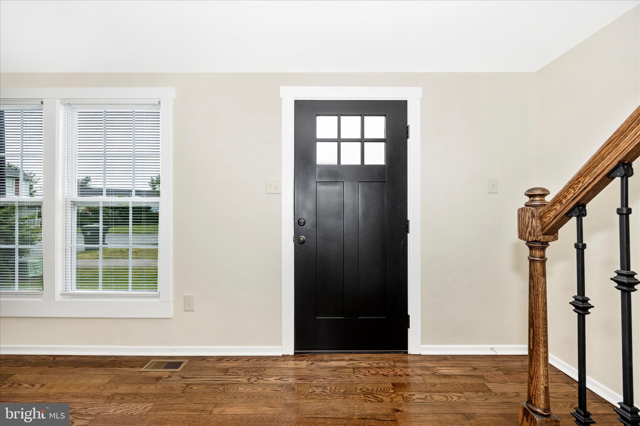 LANGLEY EAST - Residential