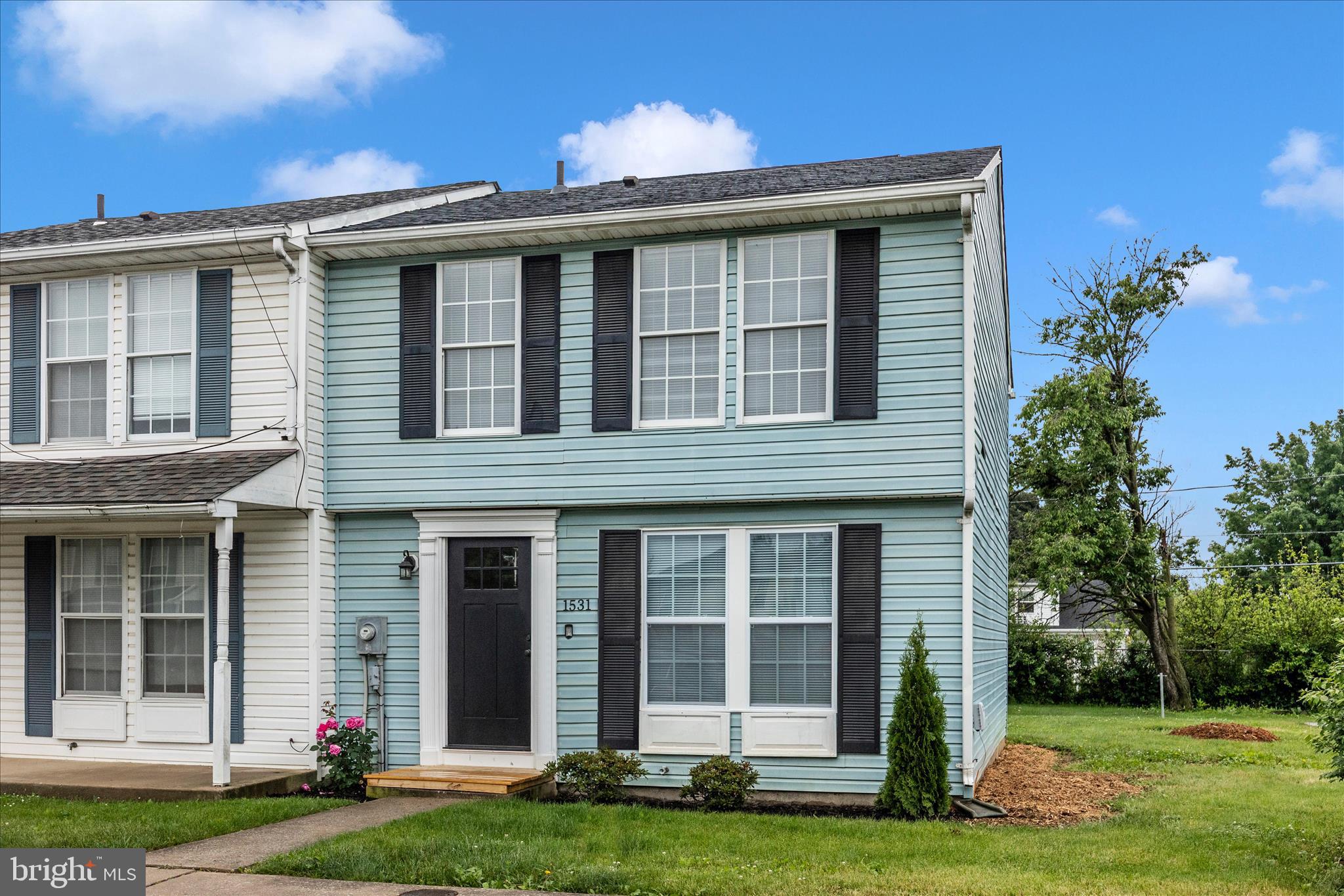 LANGLEY EAST - Residential