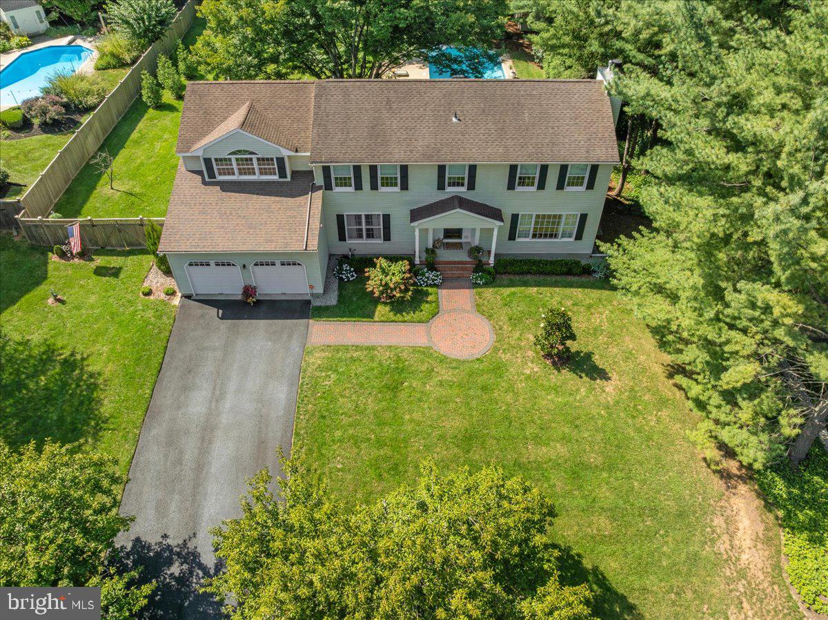 21 LANDING LANE
