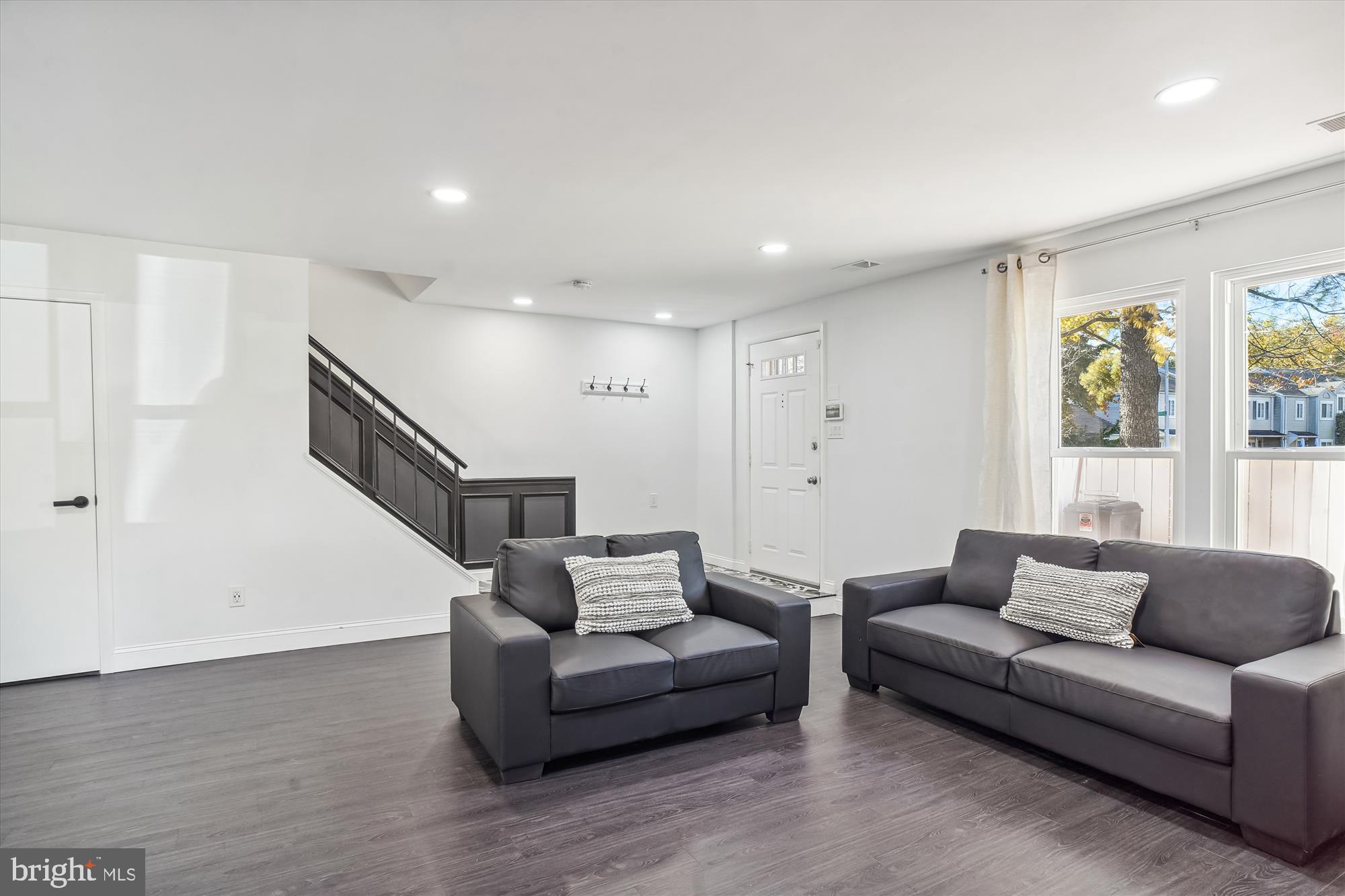 GREENFIELDS - Residential