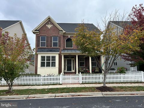 22104 WINDING WOODS WAY CLARKSBURG MD 20871