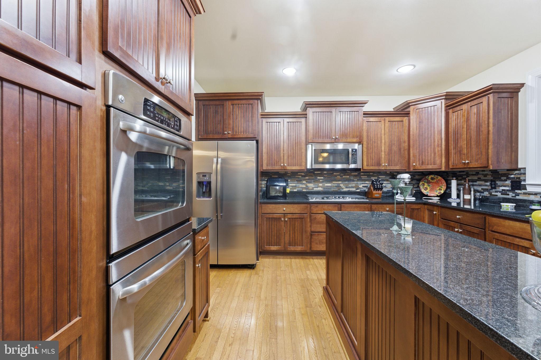 ROLLING OAKS - Residential