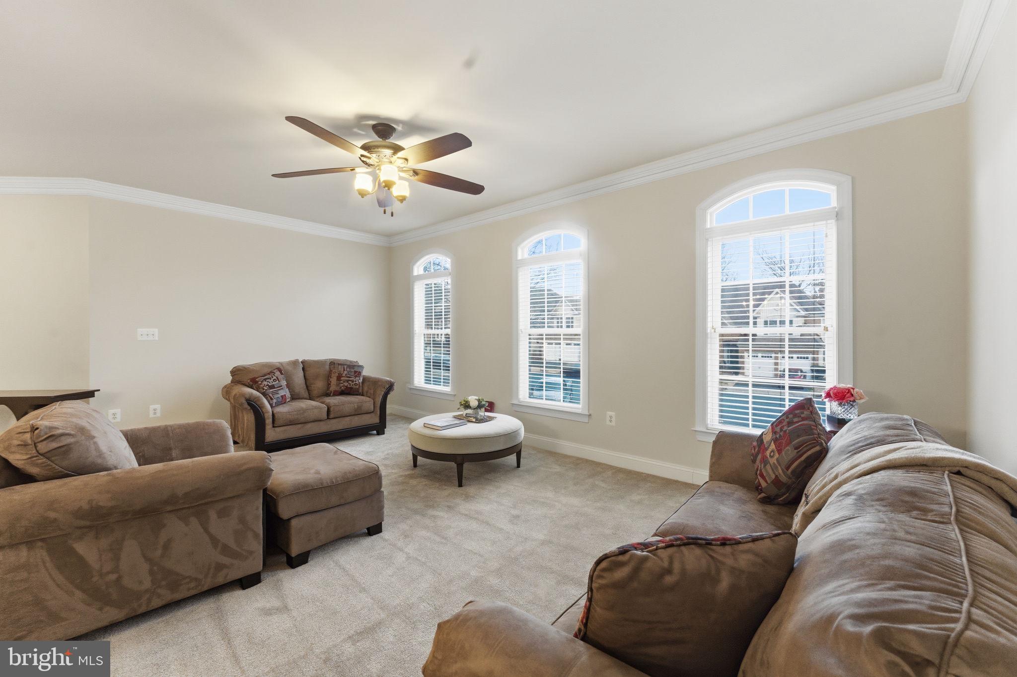 ROLLING OAKS - Residential