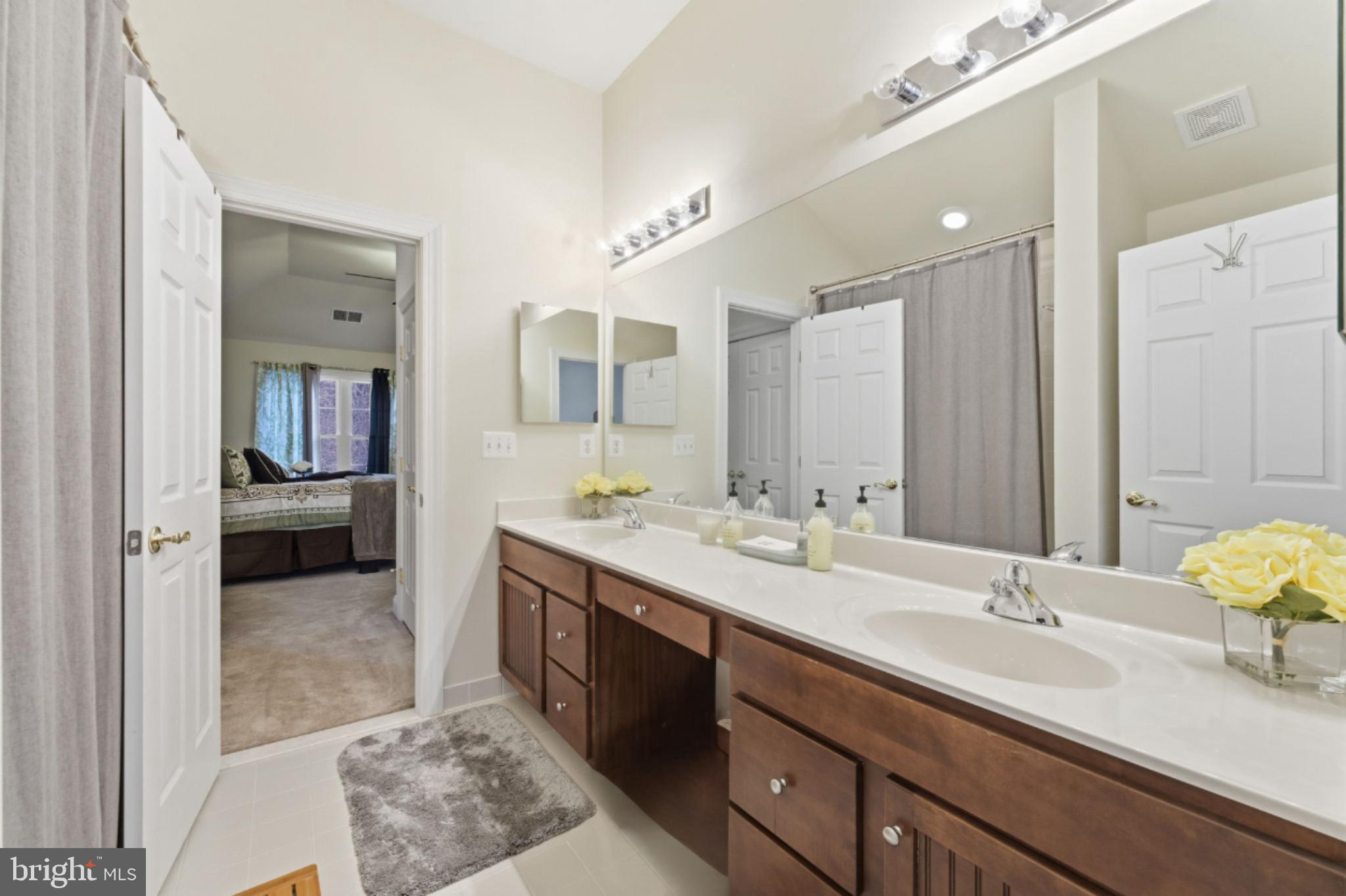 ROLLING OAKS - Residential