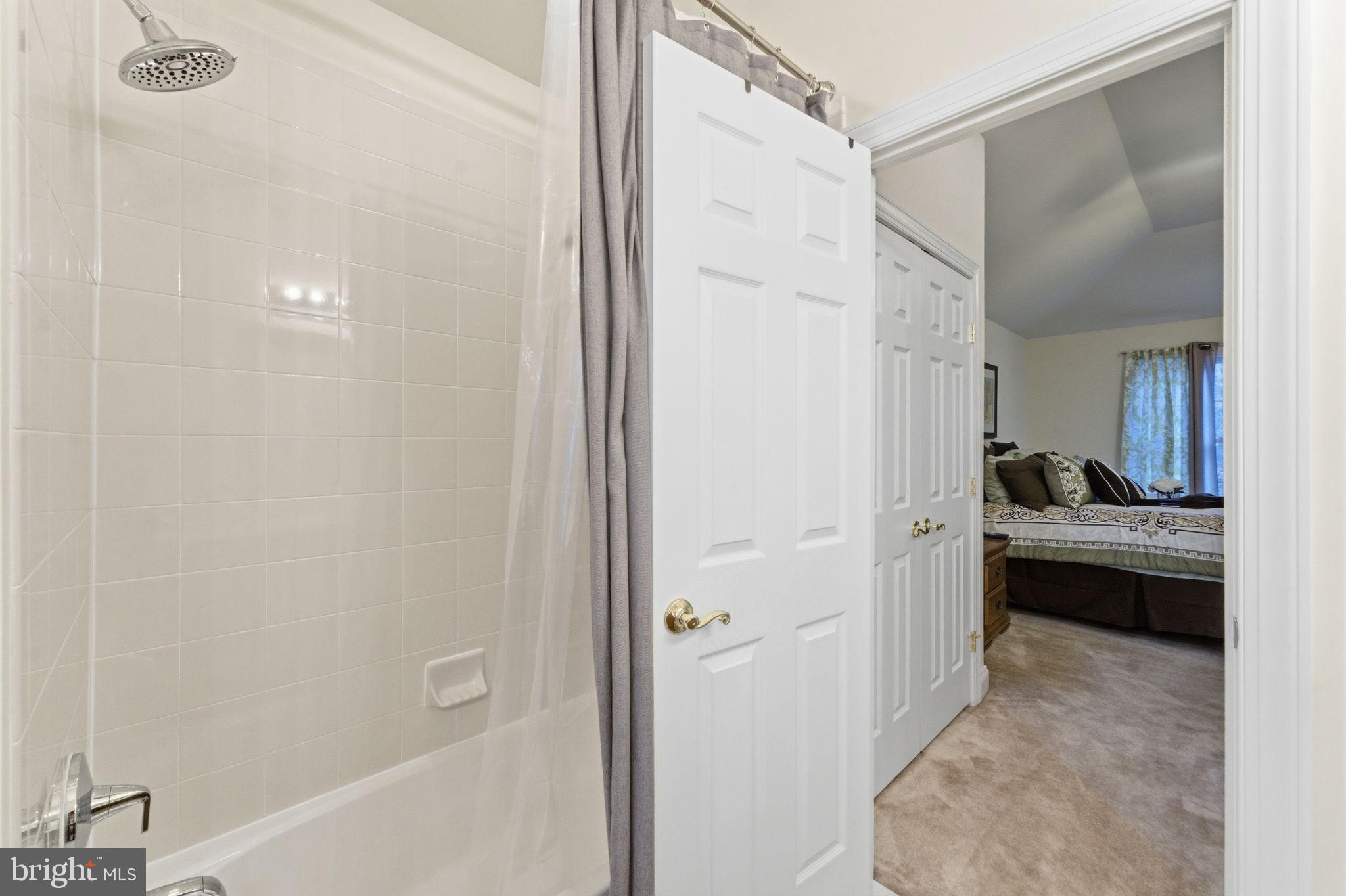 ROLLING OAKS - Residential