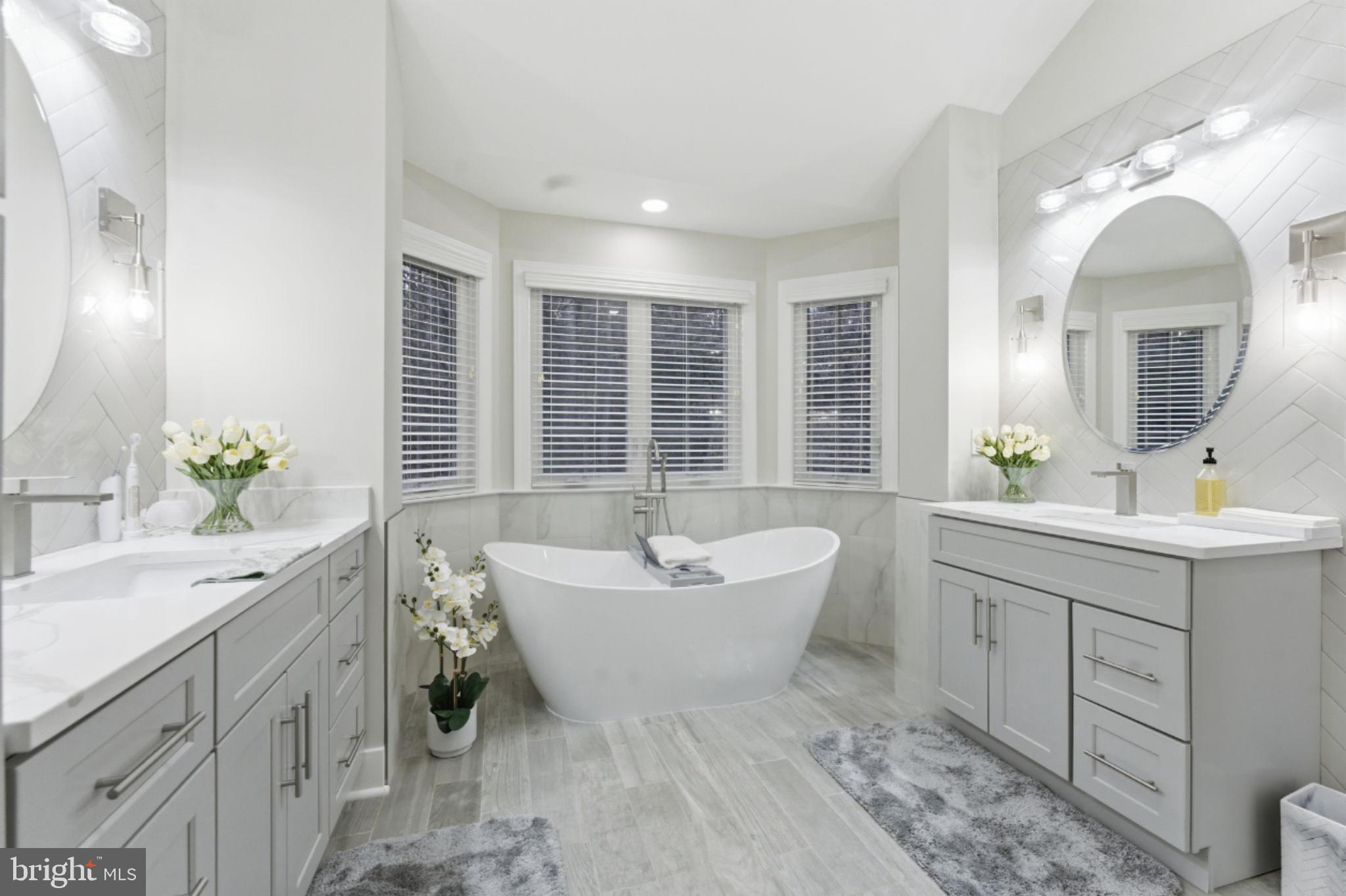 ROLLING OAKS - Residential