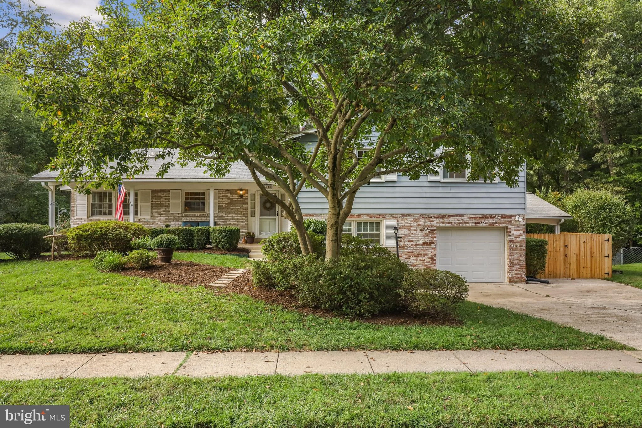 5210 Grinnell Street, Fairfax, VA 22032